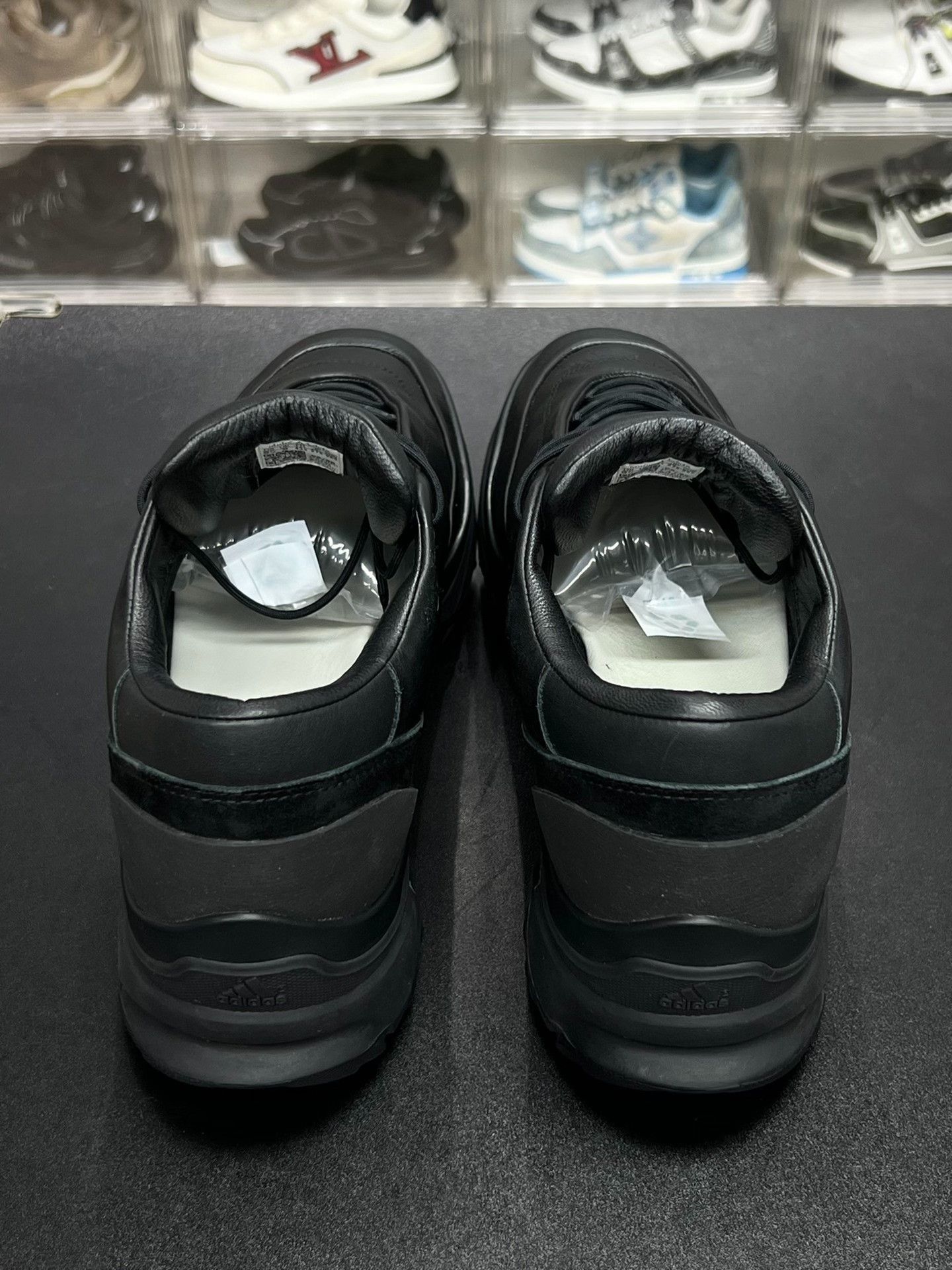 Y-3 Y-3 Casual Black Lowtop Sneakers 10 Men Size US 10 / EU 43 - 7 Thumbnail