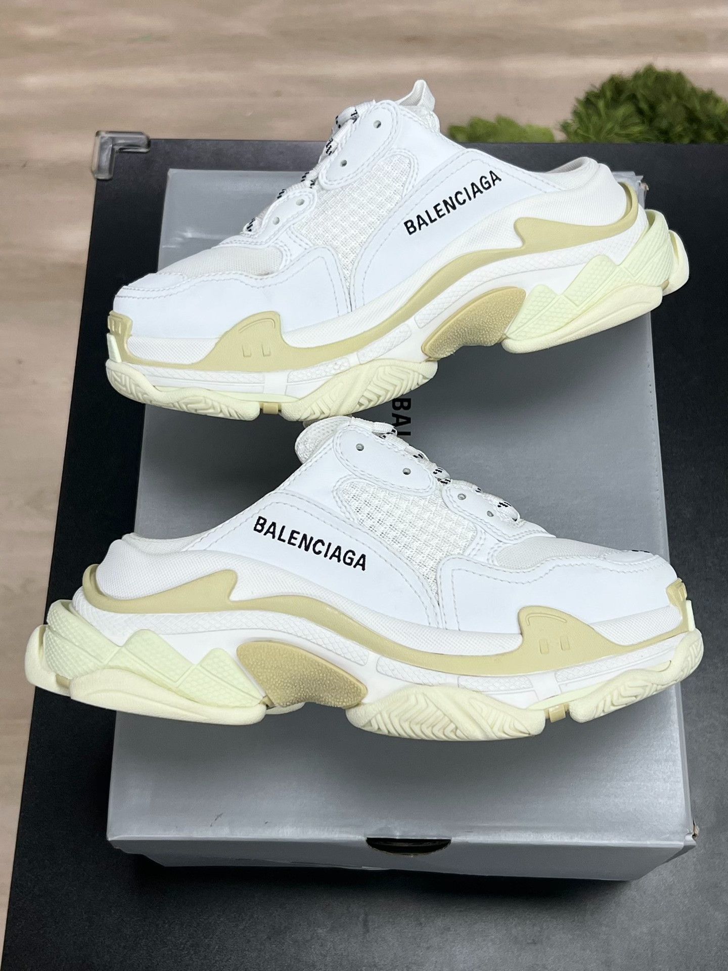 Balenciaga Balenciaga Sandals us_6 Women Size US 6 / IT 36 - 5 Thumbnail