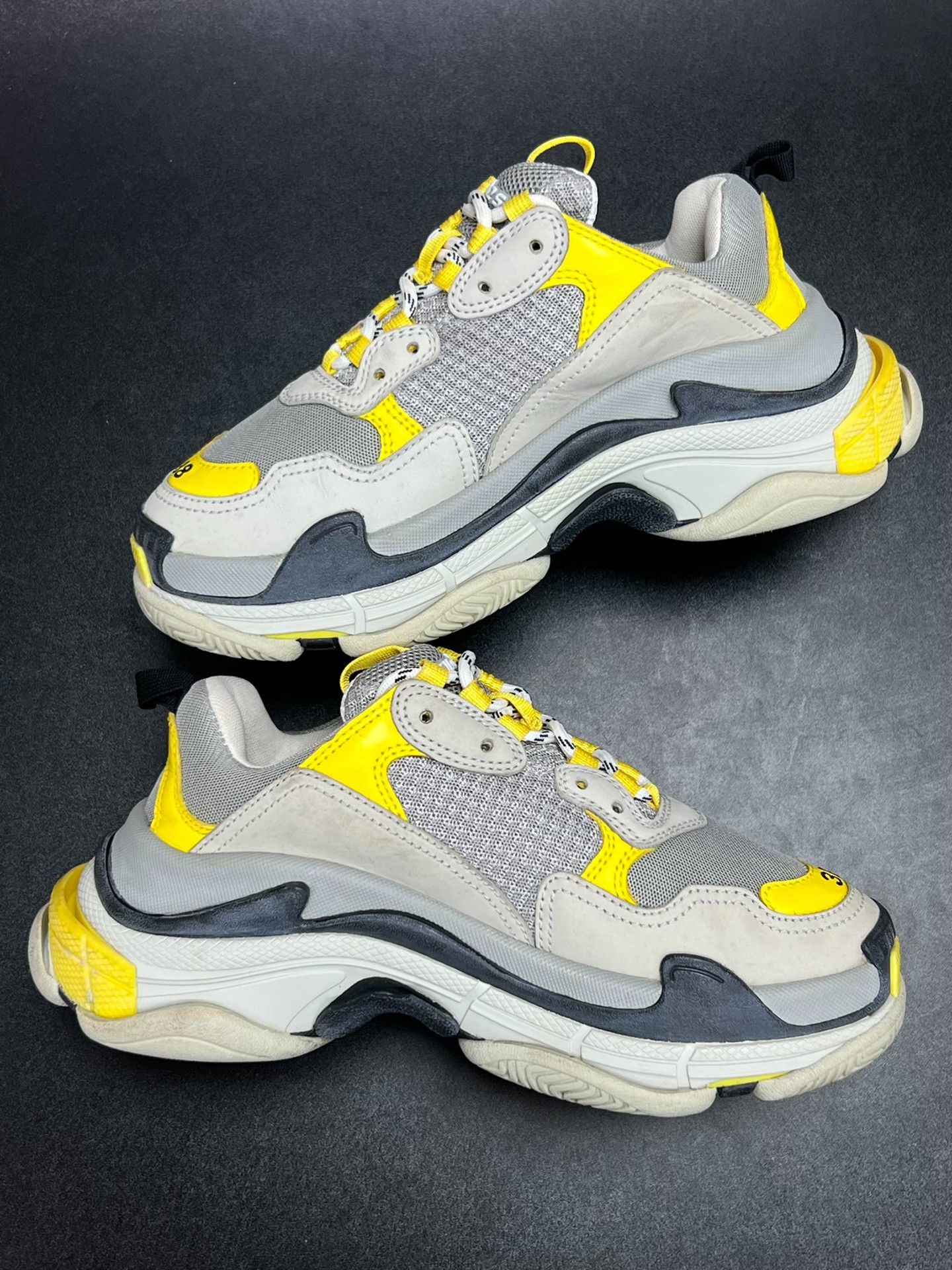 Balenciaga Balenciaga Yellow Lowtop Sneakers us_8 Women Size US 8 / IT 38 - 6 Thumbnail