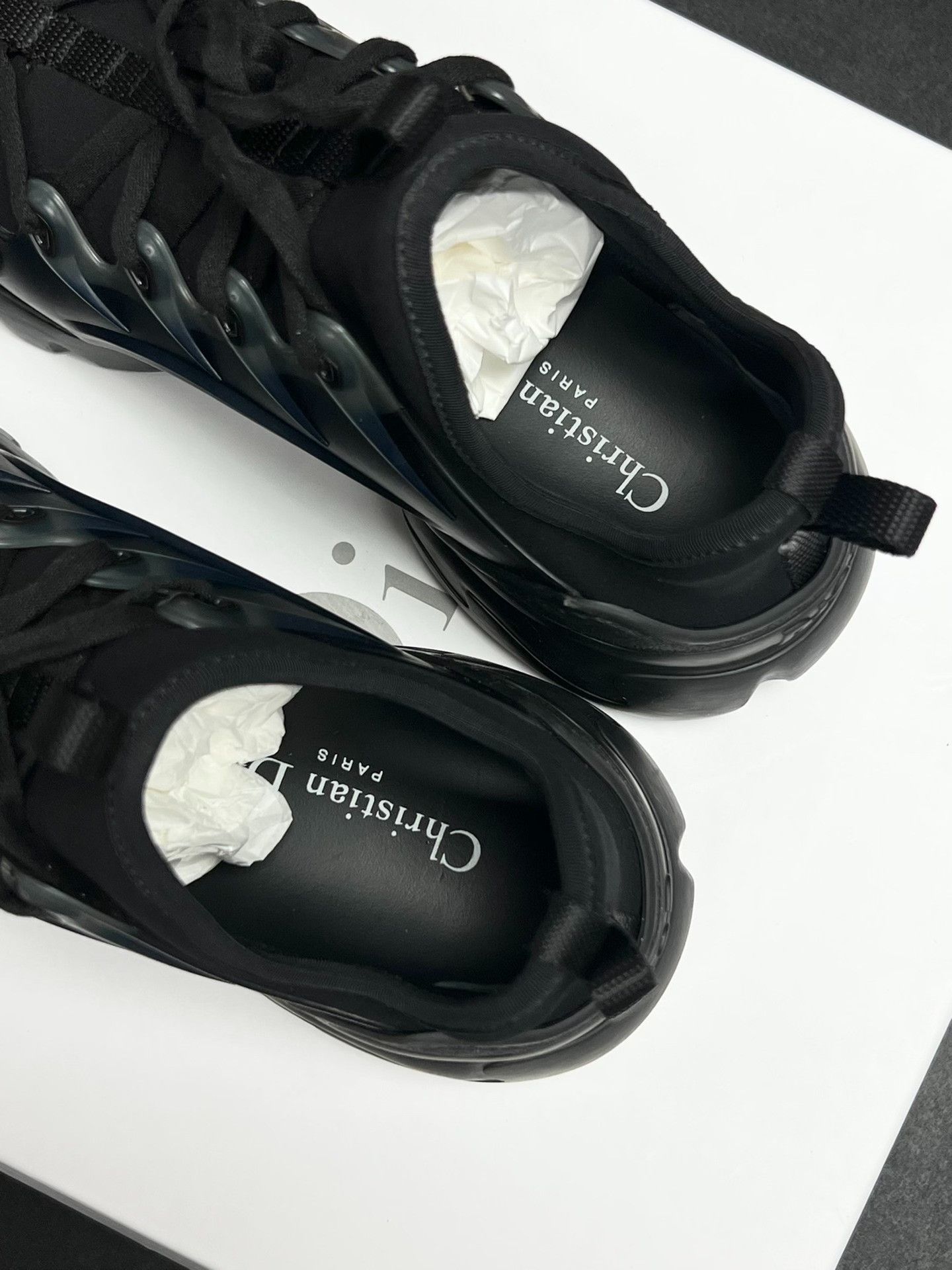 Dior Dior Black Lowtop Sneakers us_7-5 Women Size US 7.5 / IT 37.5 - 4 Thumbnail