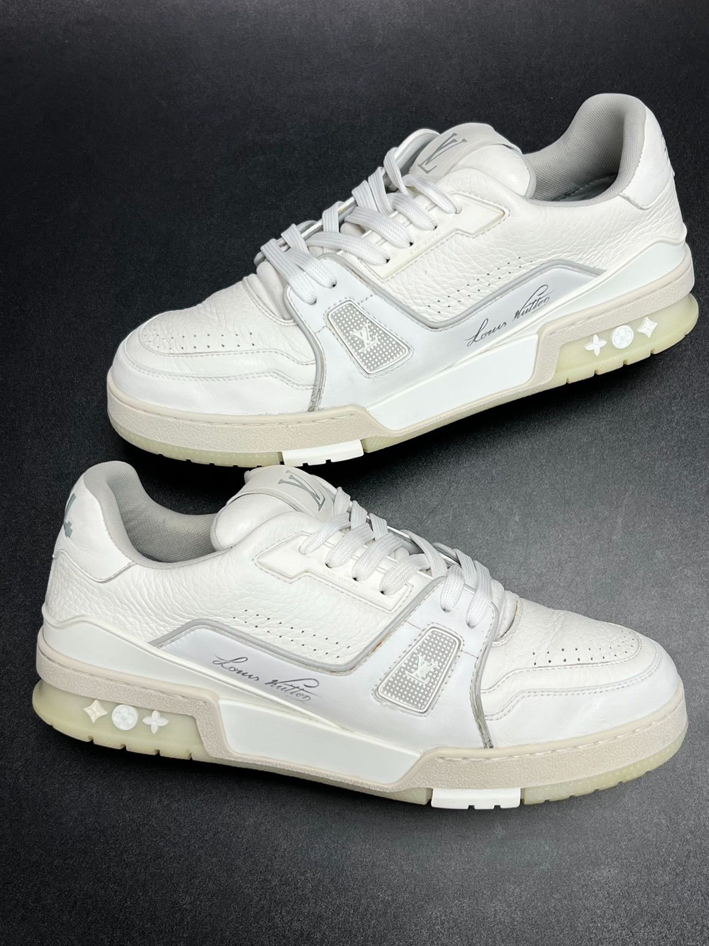 Louis Vuitton Louis Vuitton Training White Lowtop Sneakers 8 Men Size US 8 / EU 41 - 5 Thumbnail