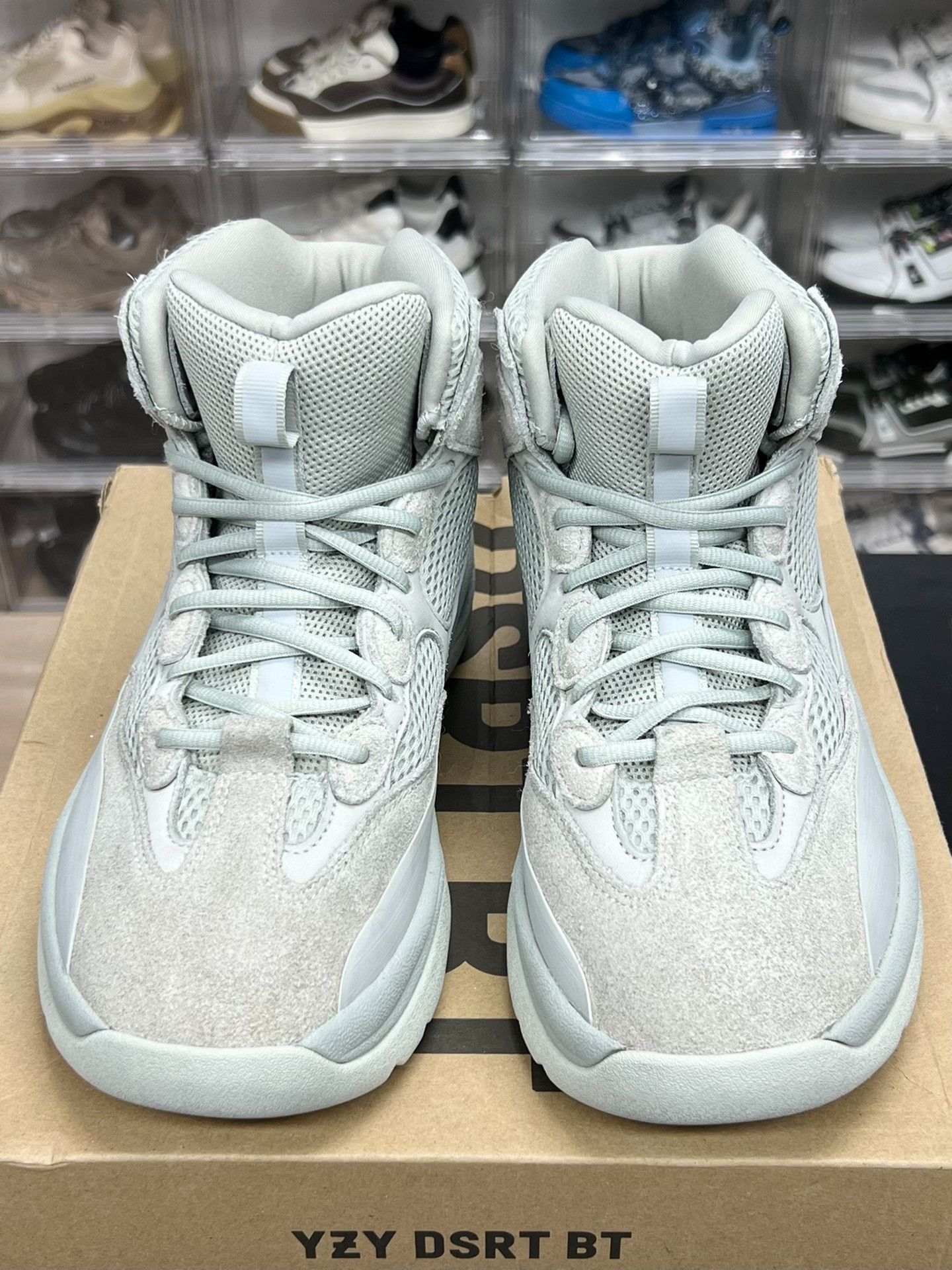 Adidas Adidas YEEZY White Lowtop Sneakers 10 Men Size US 10 / EU 43 - 2 Thumbnail