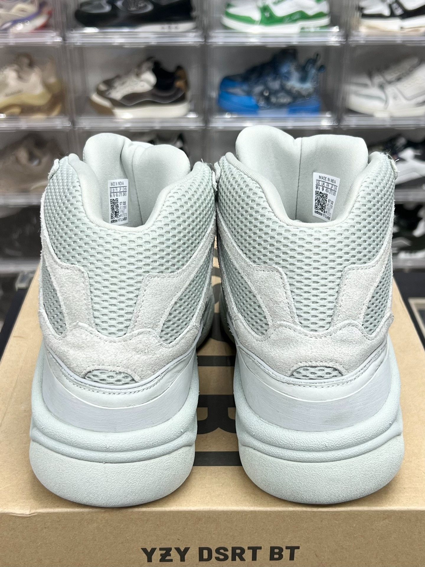 Adidas Adidas YEEZY White Lowtop Sneakers 10 Men Size US 10 / EU 43 - 7 Thumbnail