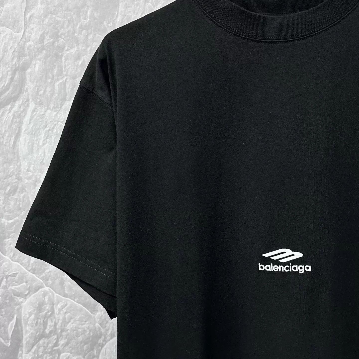 Balenciaga Balenciaga 3B Embroidered Skiwear T-Shirt XS Size US XS / EU 42 / 0 - 4 Thumbnail