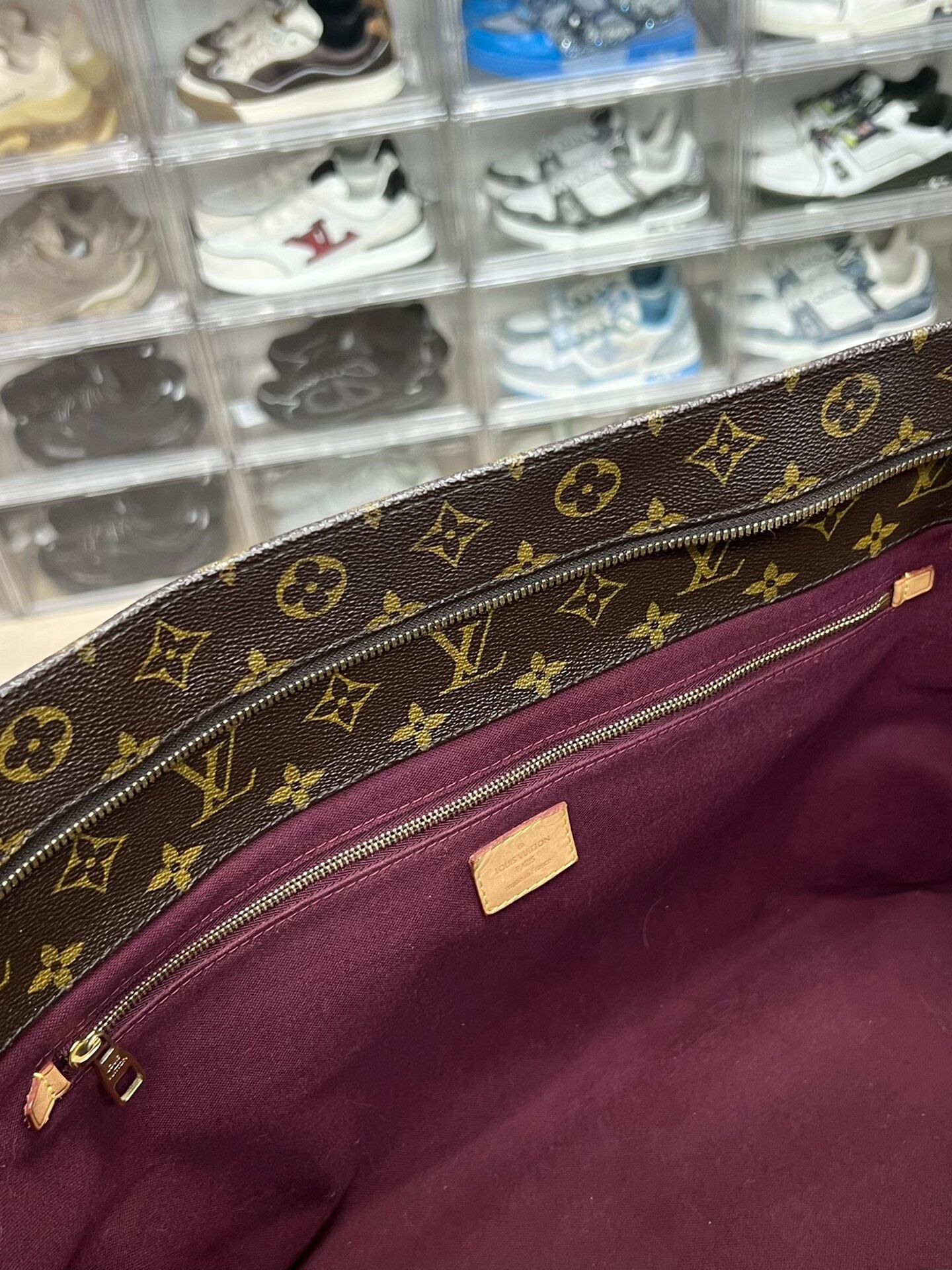 Louis Vuitton Louis Vuitton Shoulder Bag OS Women Size ONE SIZE - 8 Thumbnail