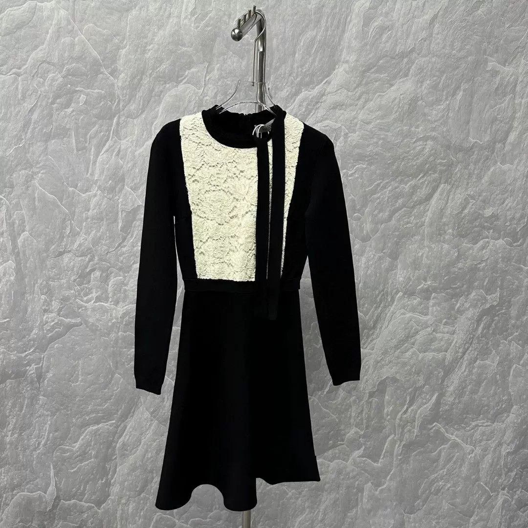 Valentino Valentino Lace Panel Mini Dress Size S Size S / US 4 / IT 40 - 2 Thumbnail