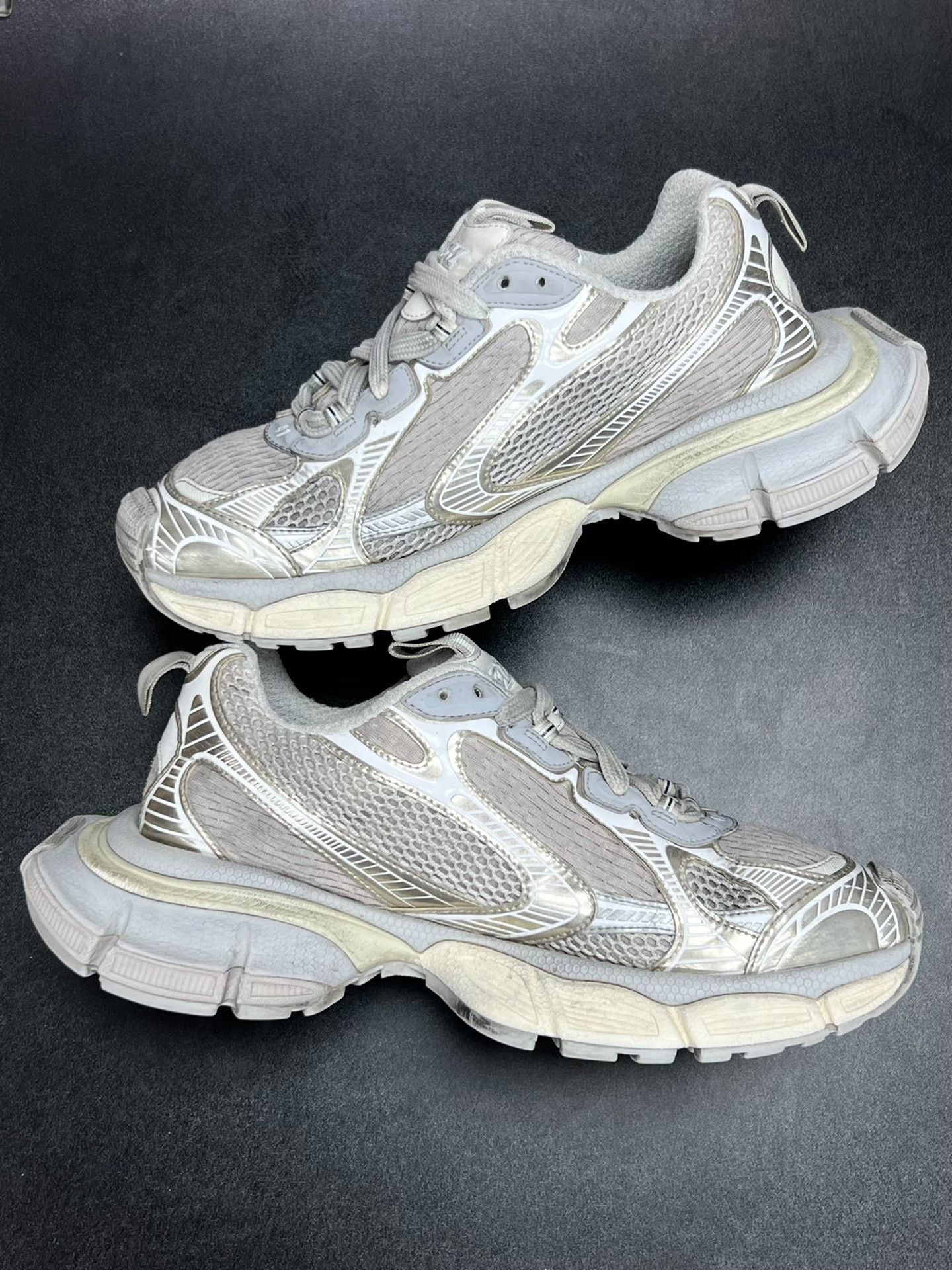 Balenciaga Balenciaga White Lowtop Sneakers 8 Men Size US 8 / EU 41 - 6 Thumbnail