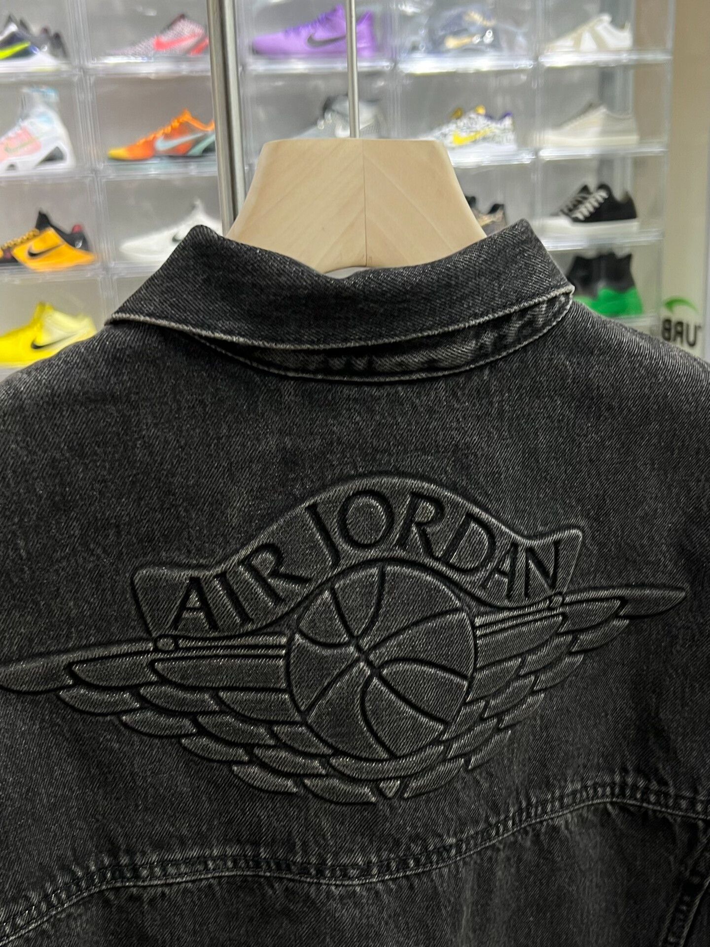 Jordan Brand Jordan Brand Denim Light Jacket l Men Size US L / EU 52-54 / 3 - 6 Thumbnail