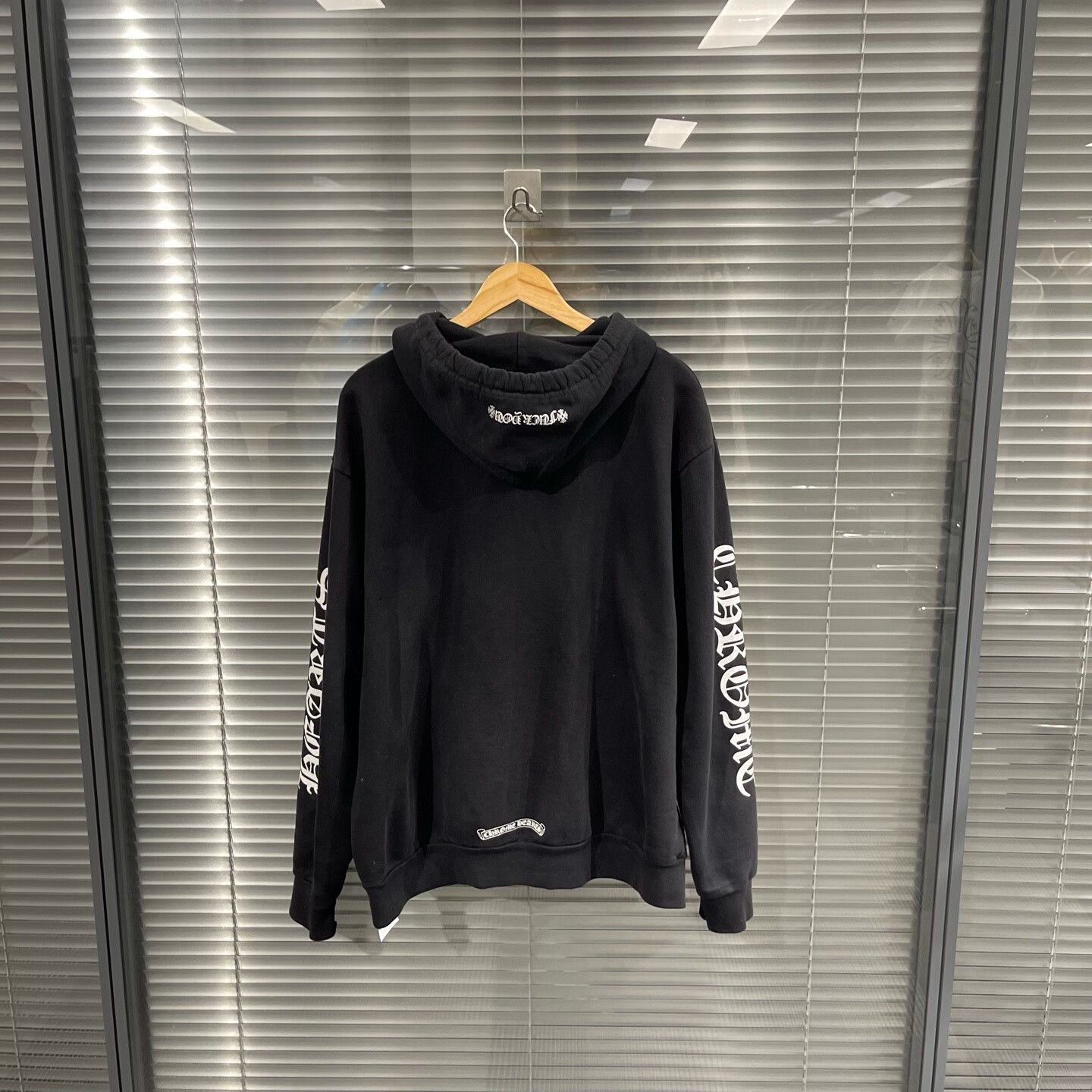 Chrome Hearts Chrome Hearts Logo Print Hoodie Black L Size US L / EU 52-54 / 3 - 3 Thumbnail
