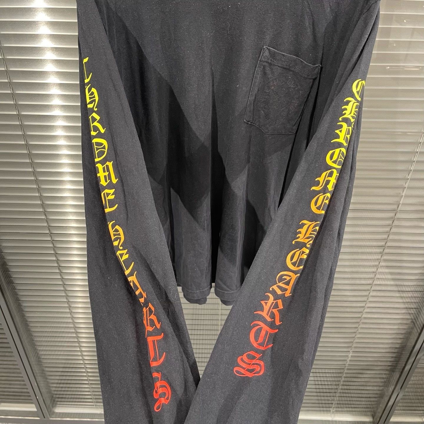 Chrome Hearts Chrome Hearts Gradient Horseshoe Long Sleeve Size L Size US L / EU 52-54 / 3 - 6 Thumbnail