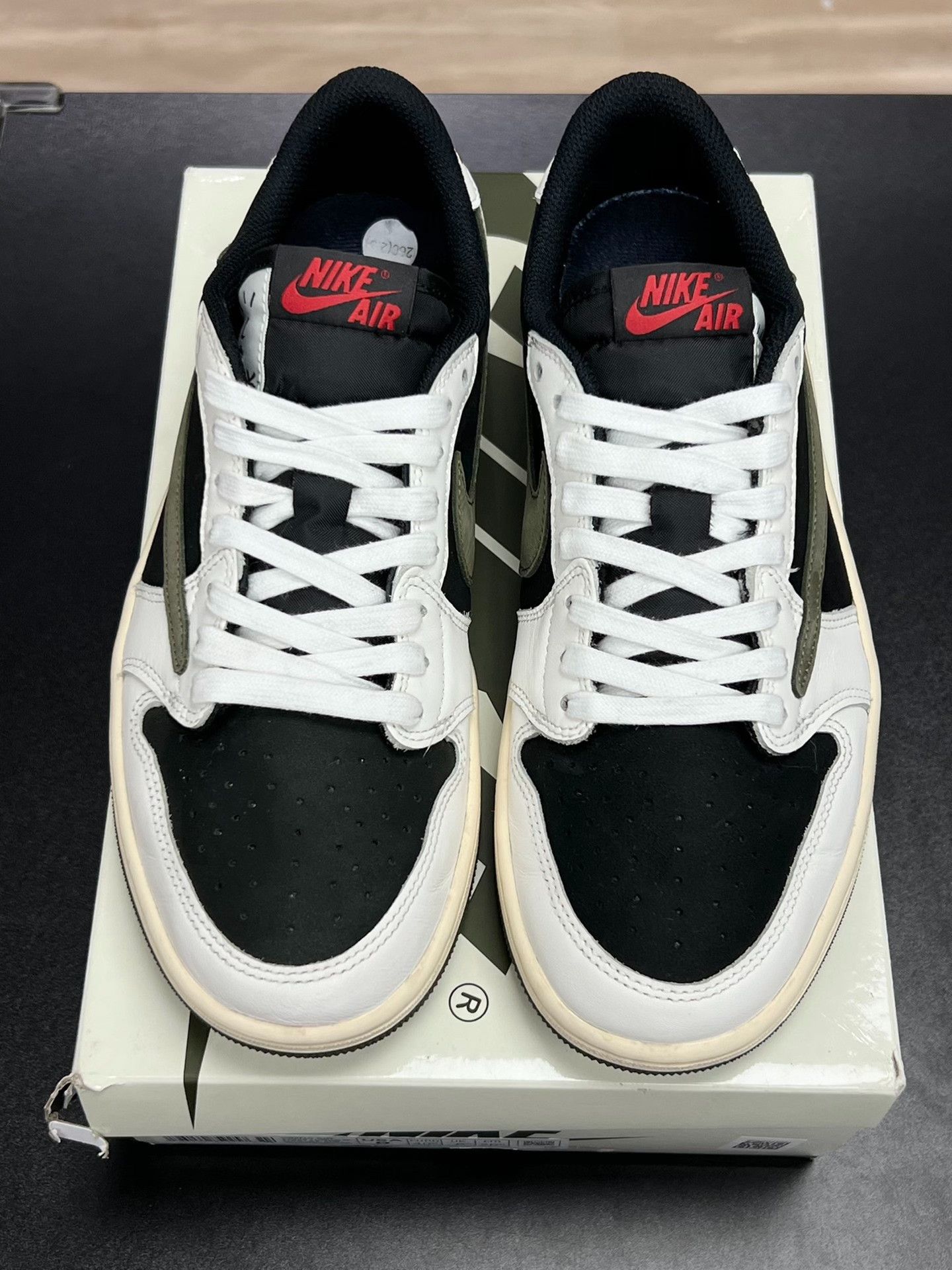 Nike Nike Green Lowtop Sneakers 7.5 Men Size US 7.5 / EU 40-41 - 3 Thumbnail