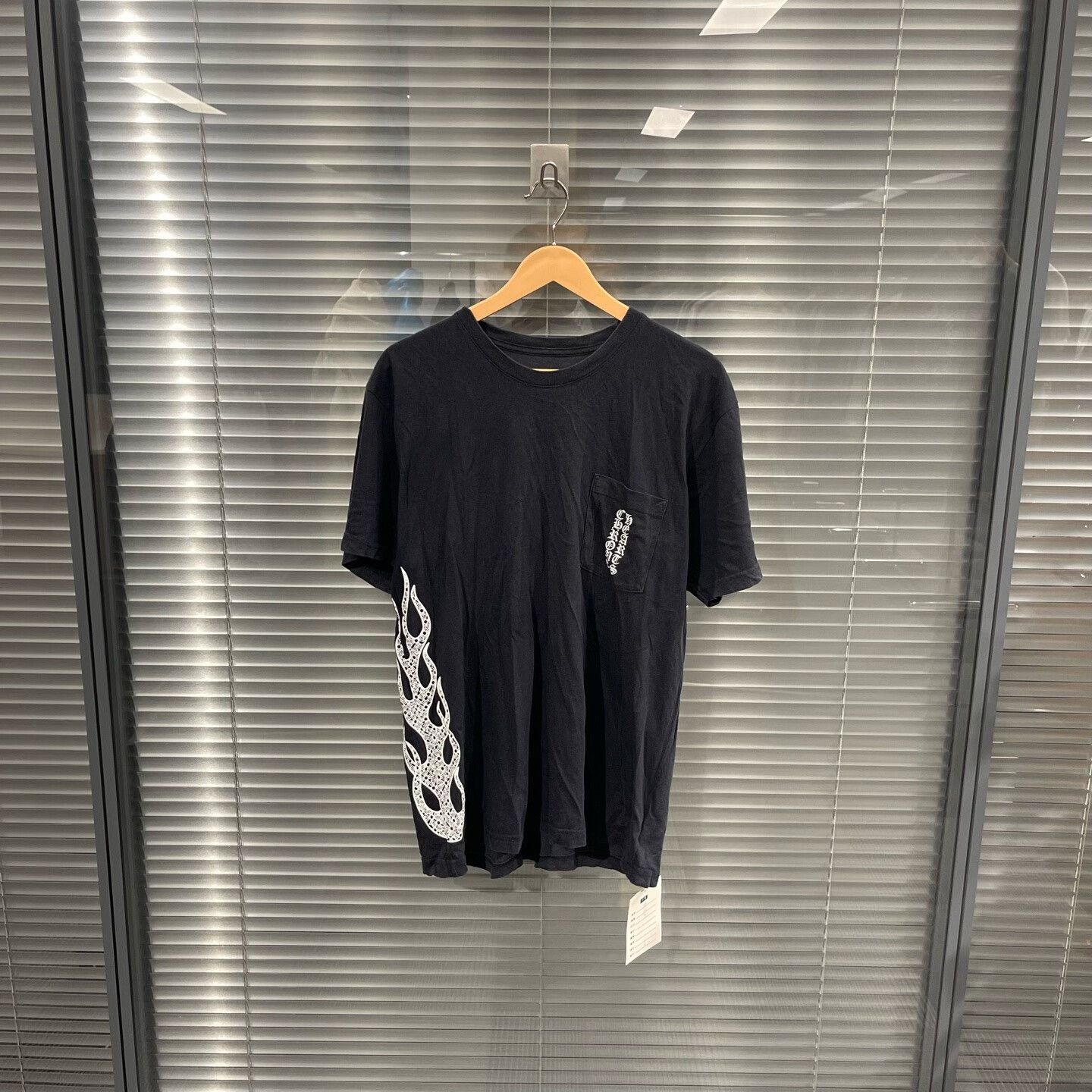 Chrome Hearts Chrome Hearts Flame Graphic Pocket T-Shirt Size L Size US L / EU 52-54 / 3 - 2 Thumbnail