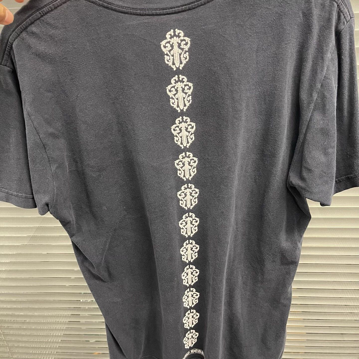 Chrome Hearts Chrome Hearts Dagger Pocket T-Shirt Size L Size US L / EU 52-54 / 3 - 6 Thumbnail