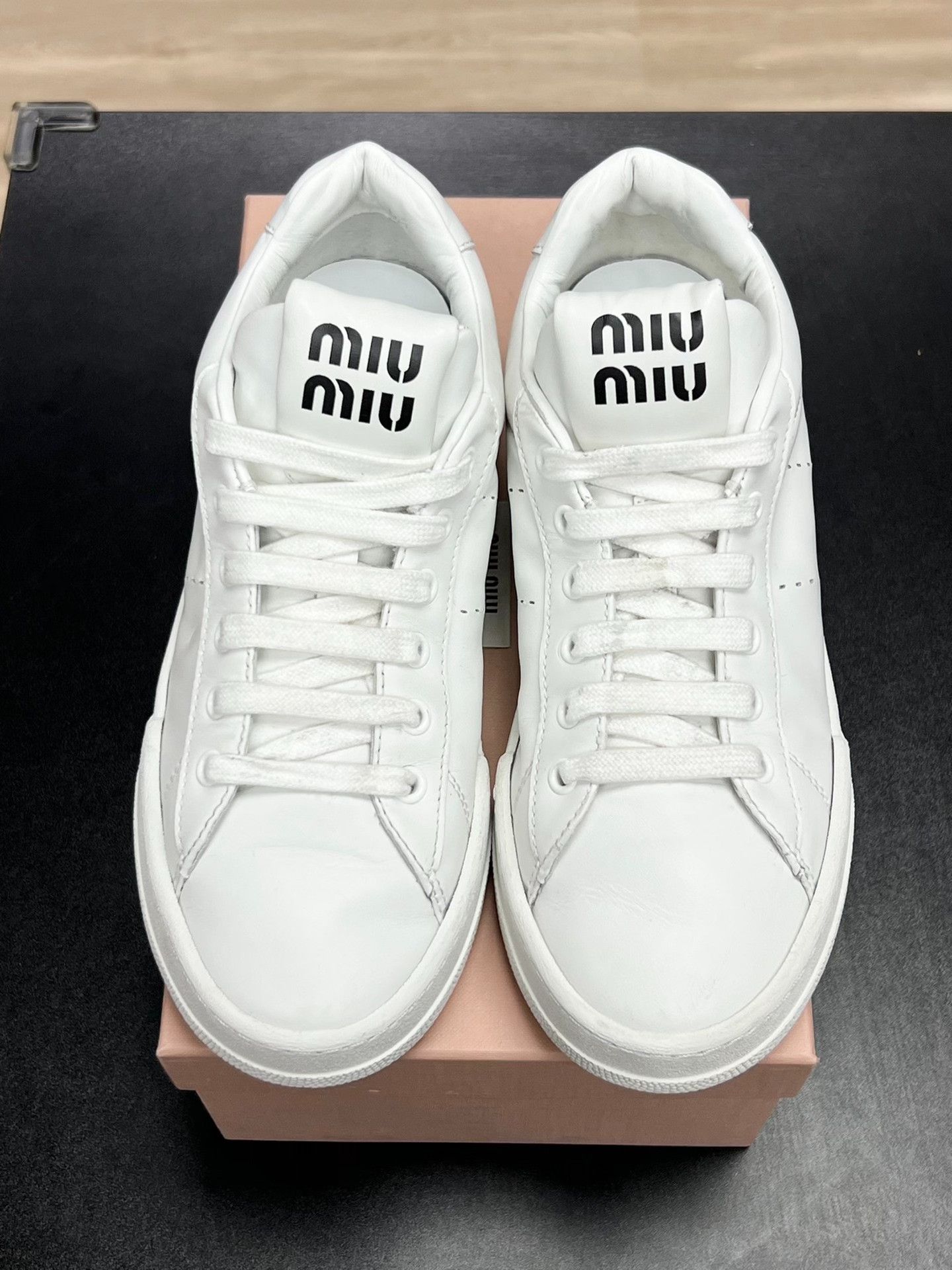 Miu Miu Miu Miu Leather White Lowtop Sneakers us_7-5 Women Size US 7.5 / IT 37.5 - 3 Thumbnail