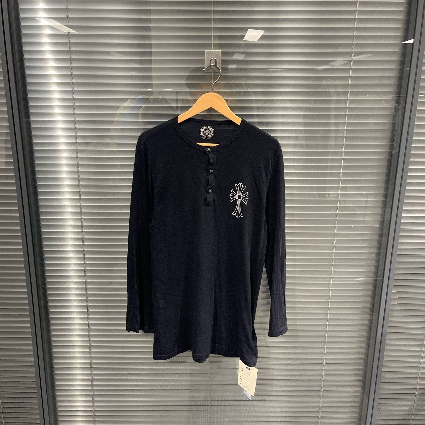 Chrome Hearts Chrome Hearts Silver Button Cross Long Sleeve M Size US M / EU 48-50 / 2 - 2 Thumbnail