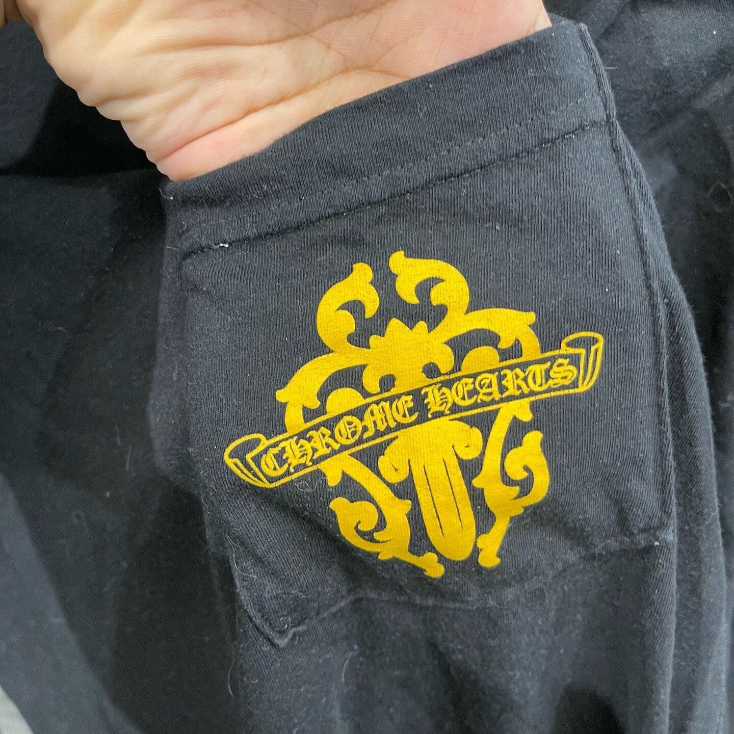 Chrome Hearts Chrome Hearts Yellow Script Long Sleeve T-Shirt Size S Size US S / EU 44-46 / 1 - 5 Thumbnail