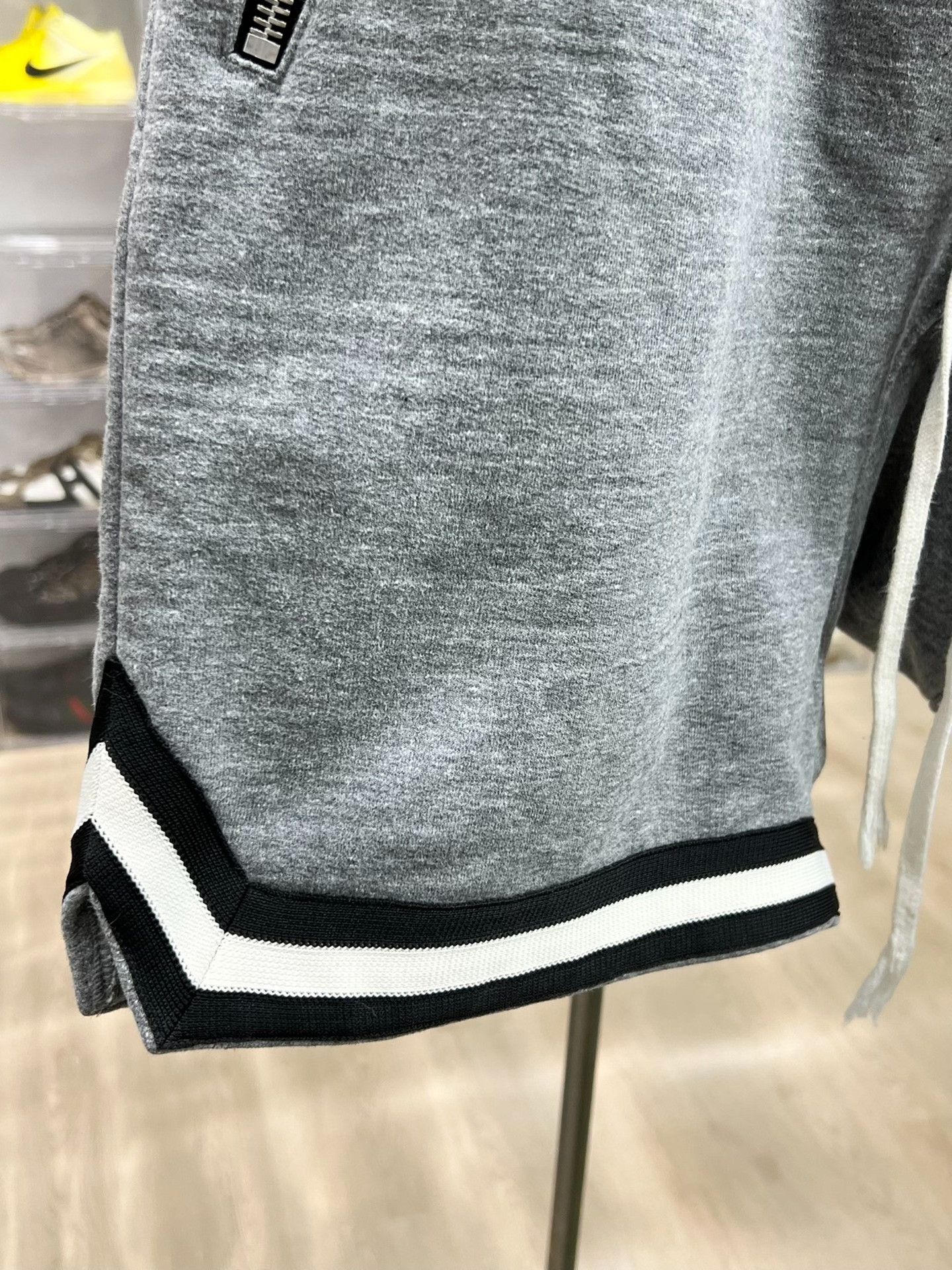 Fear of God Fear of God Retro Gray Shorts 32 Men Size US 32 / EU 48 - 3 Thumbnail
