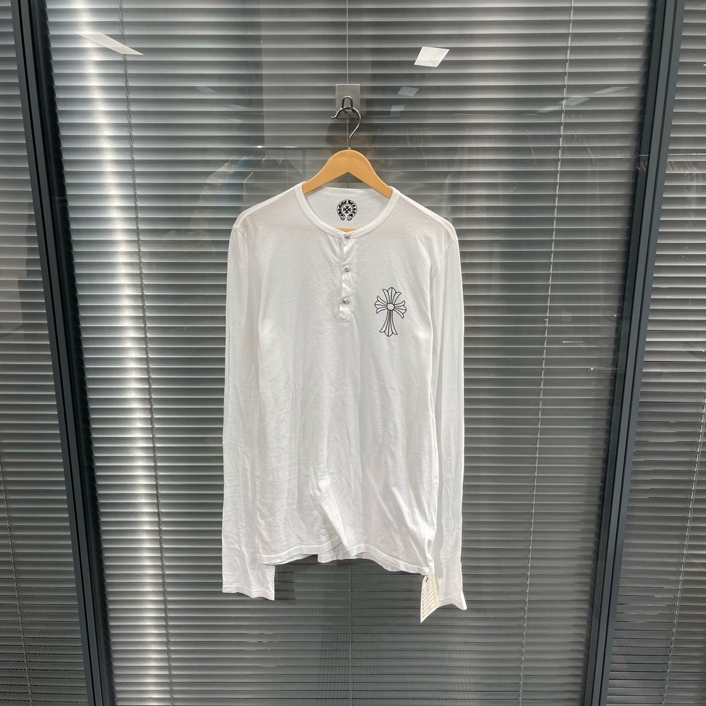 Chrome Hearts Chrome Hearts Silver Button Cross Long Sleeve T-Shirt M Size US M / EU 48-50 / 2 - 2 Thumbnail