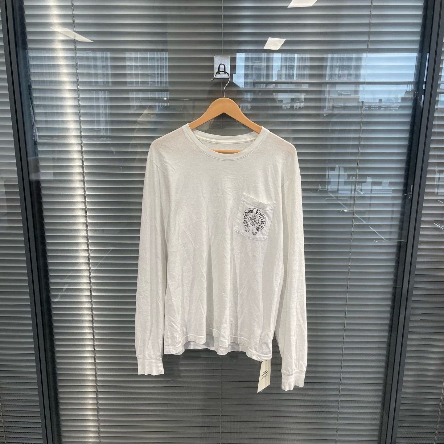Chrome Hearts Chrome Hearts Las Vegas Pocket Long Sleeve Shirt Size M Size US M / EU 48-50 / 2 - 3 Thumbnail
