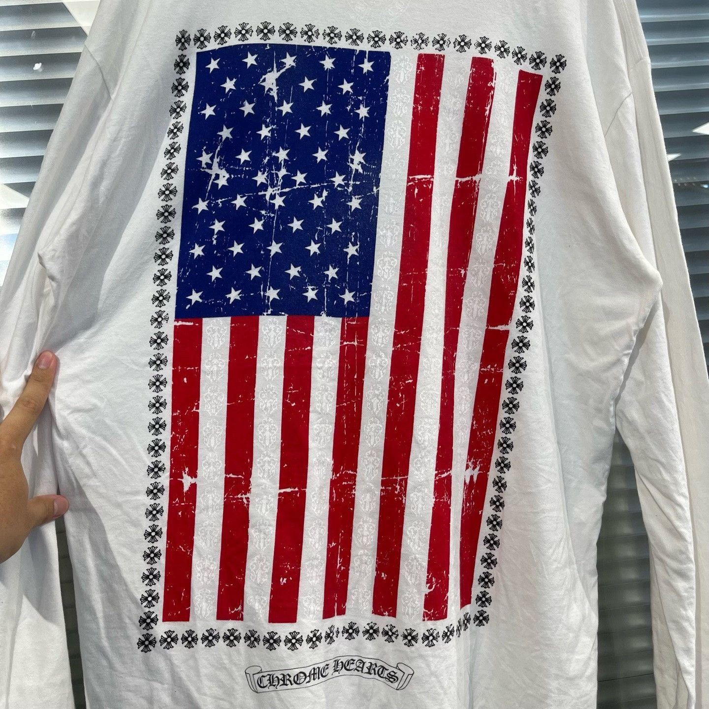 Chrome Hearts Chrome Hearts USA Flag Print Long Sleeve Shirt Size XL Size US XL / EU 56 / 4 - 7 Thumbnail