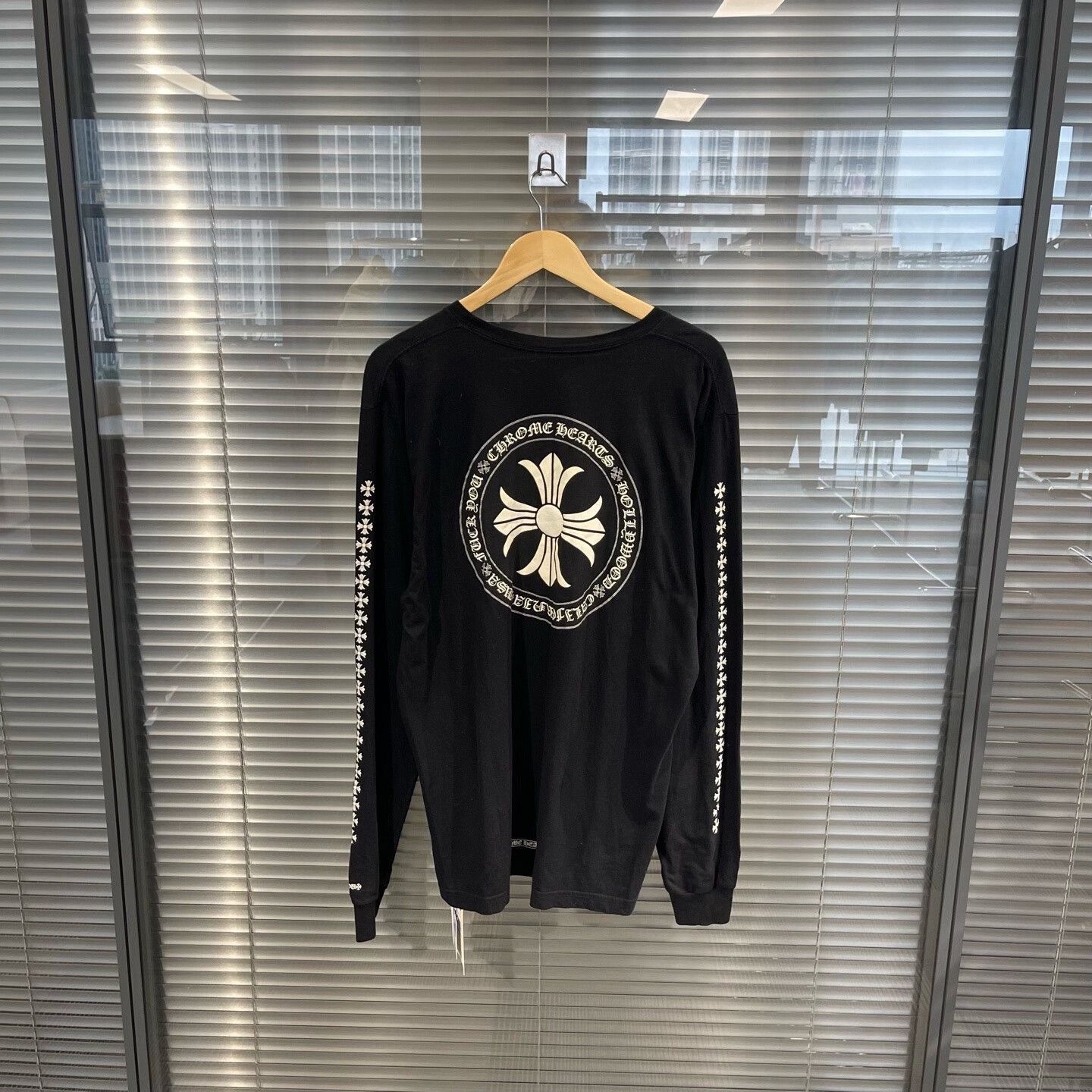 Chrome Hearts Chrome Hearts Cross Logo Long Sleeve T-Shirt XL Size US XL / EU 56 / 4 - 2 Thumbnail
