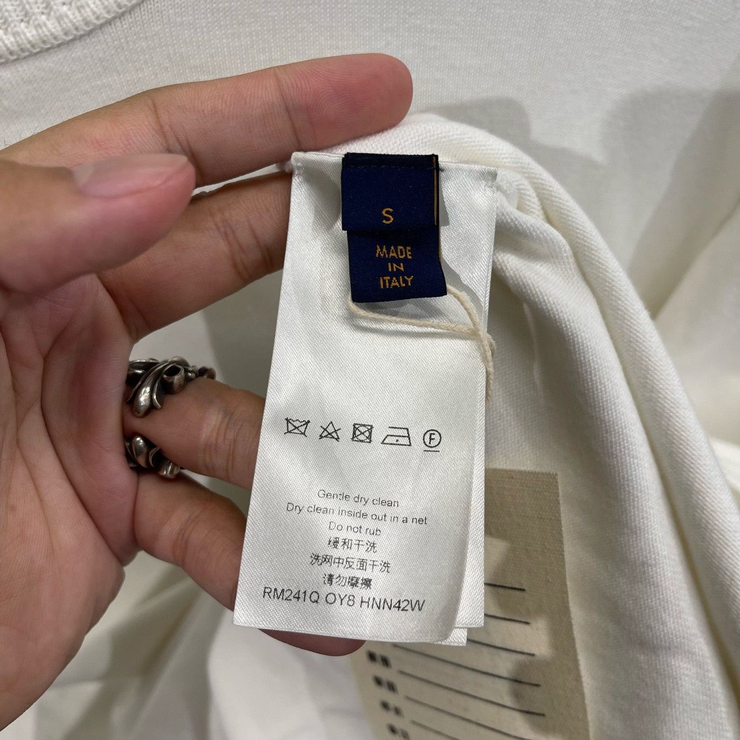 Louis Vuitton Louis Vuitton Safety Pin Embroidered Knit Shirt S Size US S / EU 44-46 / 1 - 6 Thumbnail