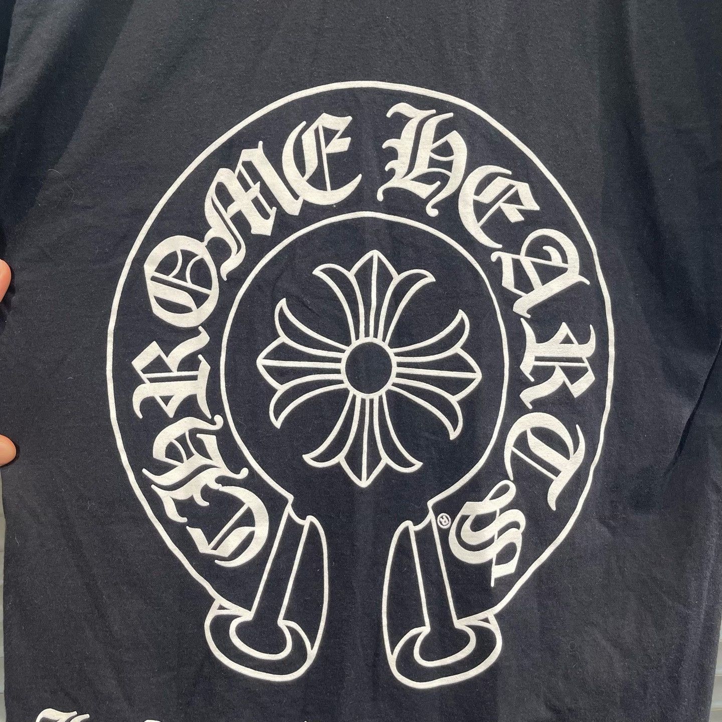 Chrome Hearts Chrome Hearts Hong Kong Horseshoe Pocket T-Shirt M Size US M / EU 48-50 / 2 - 7 Thumbnail