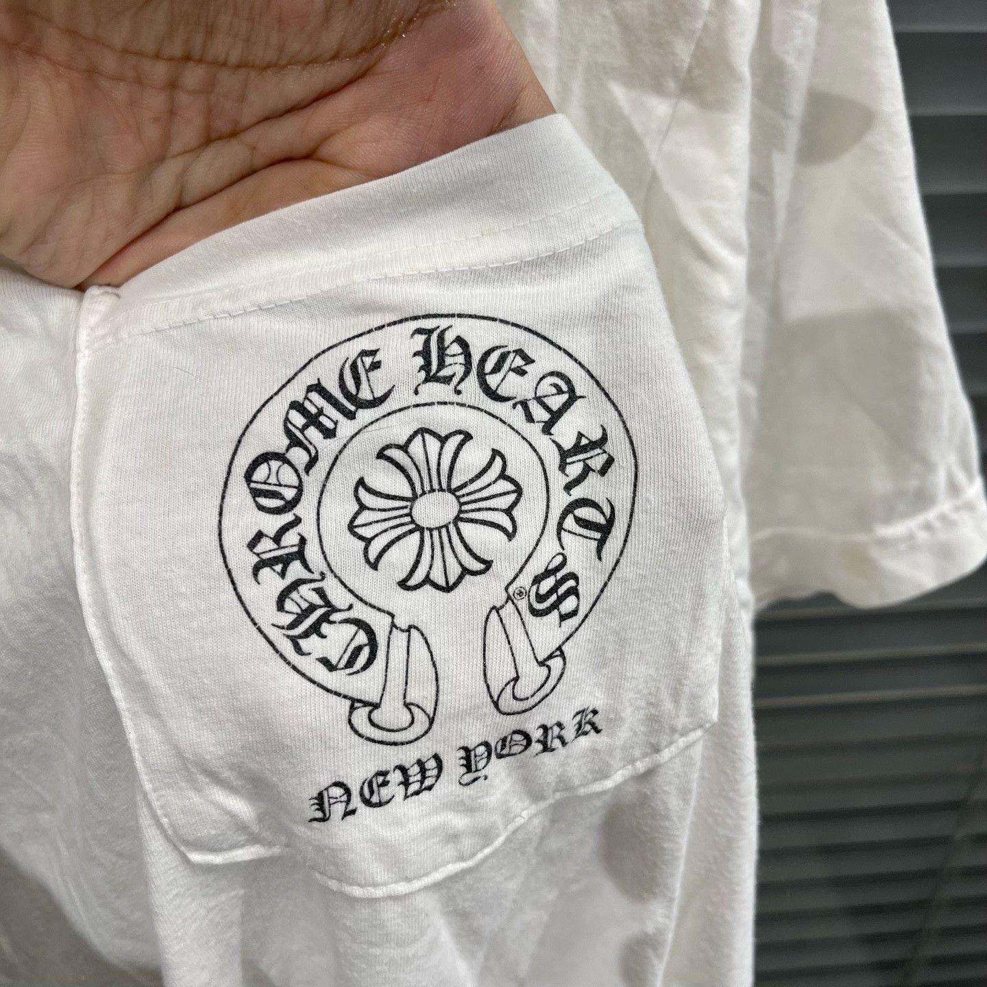 Chrome Hearts Chrome Hearts New York Horseshoe Pocket T-Shirt M Size US M / EU 48-50 / 2 - 5 Thumbnail