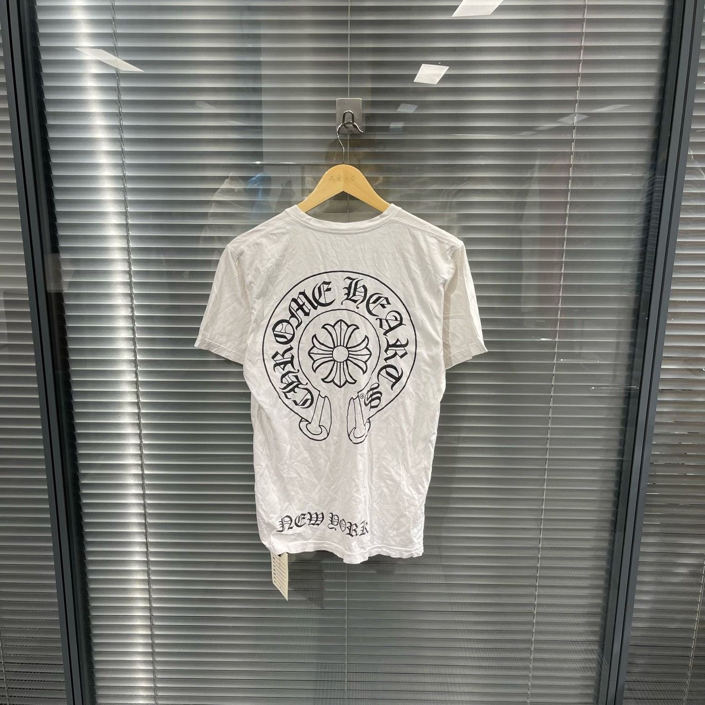 Chrome Hearts Chrome Hearts New York Horseshoe Pocket T-Shirt M Size US M / EU 48-50 / 2 - 2 Thumbnail