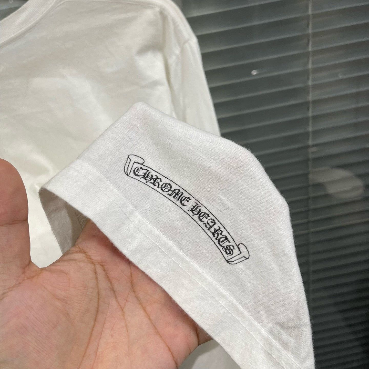 Chrome Hearts Chrome Hearts Script Neck Long Sleeve T-Shirt L Size US L / EU 52-54 / 3 - 7 Thumbnail