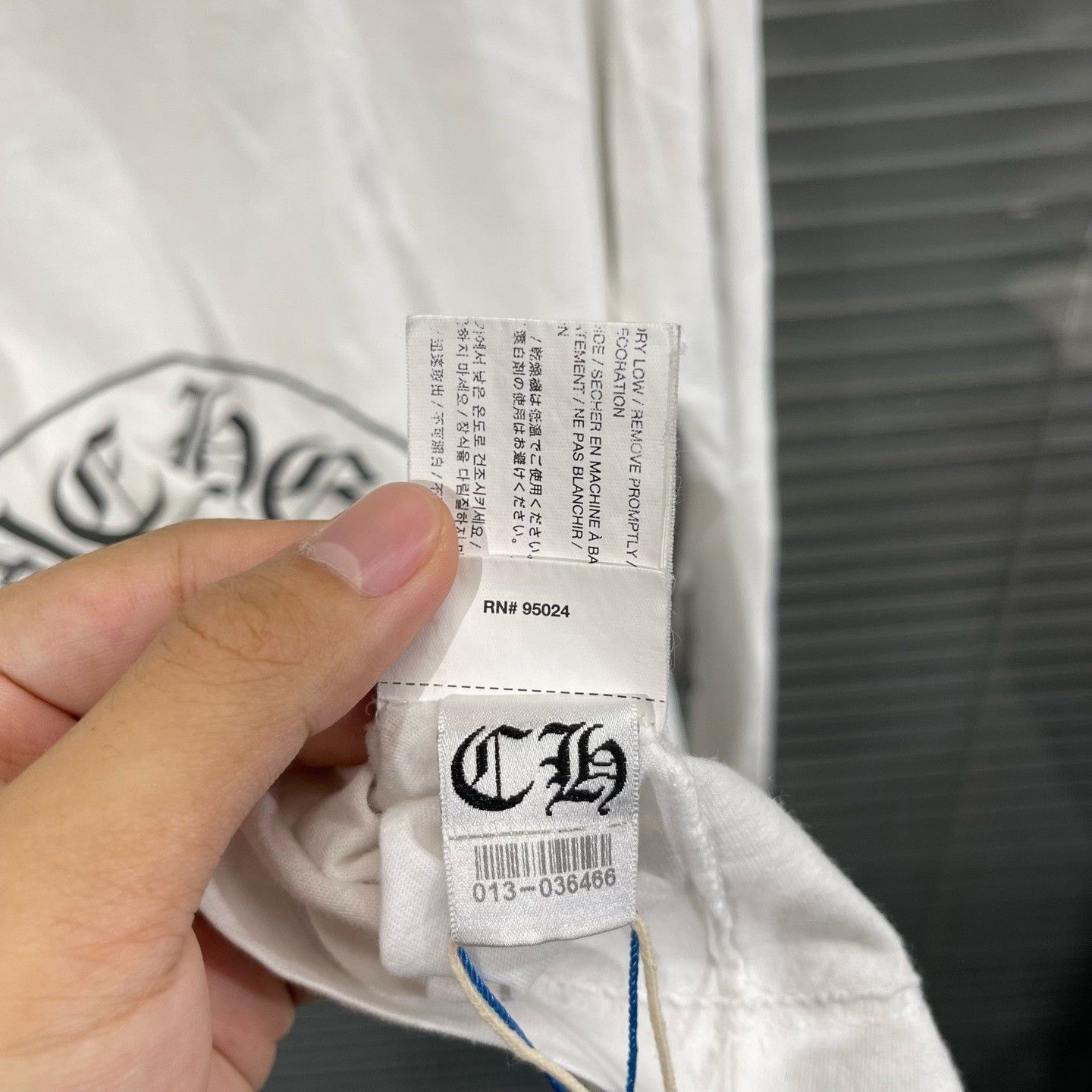 Chrome Hearts Chrome Hearts Hong Kong Limited Long Sleeve L Size US L / EU 52-54 / 3 - 9 Thumbnail