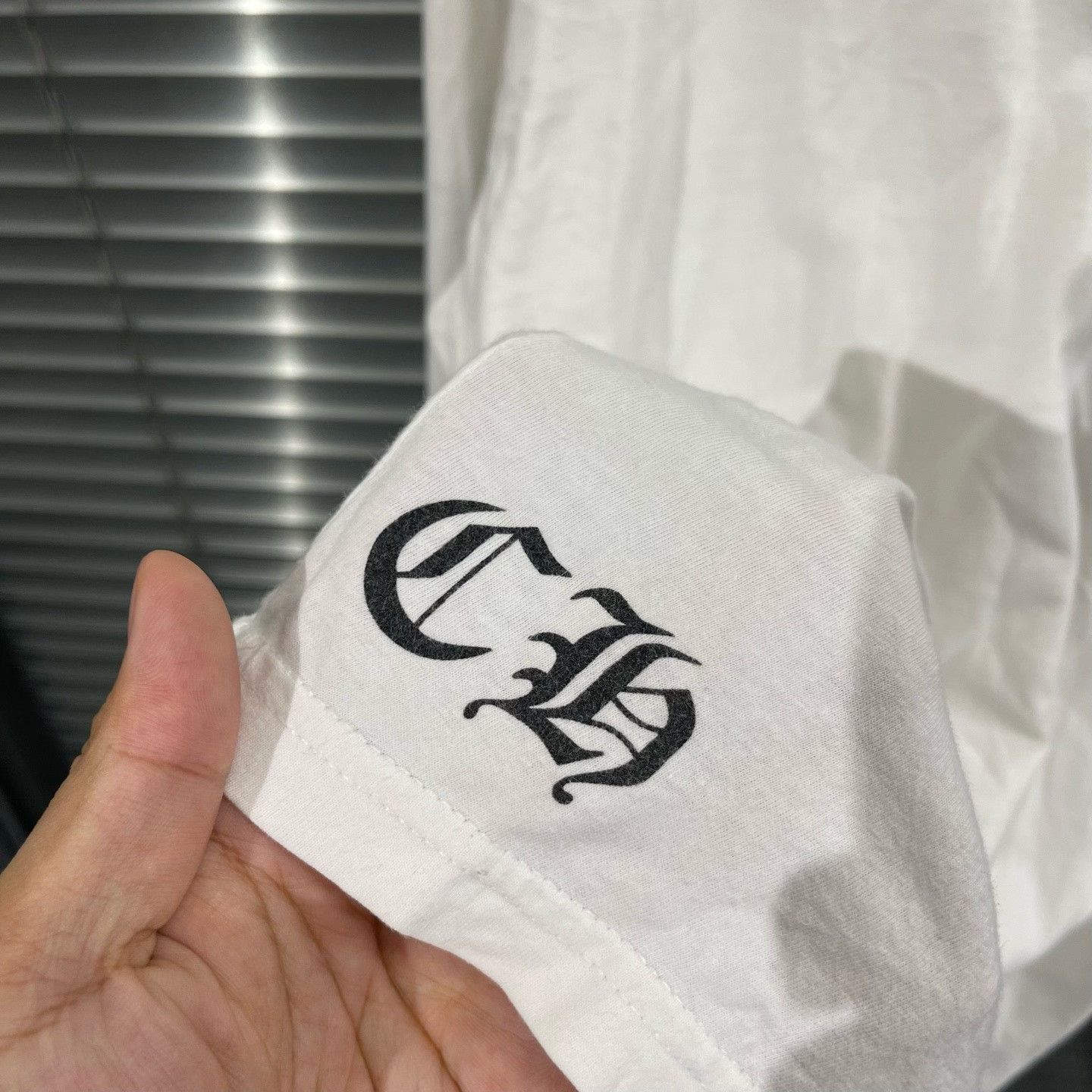 Chrome Hearts Chrome Hearts Hong Kong Limited Long Sleeve L Size US L / EU 52-54 / 3 - 6 Thumbnail