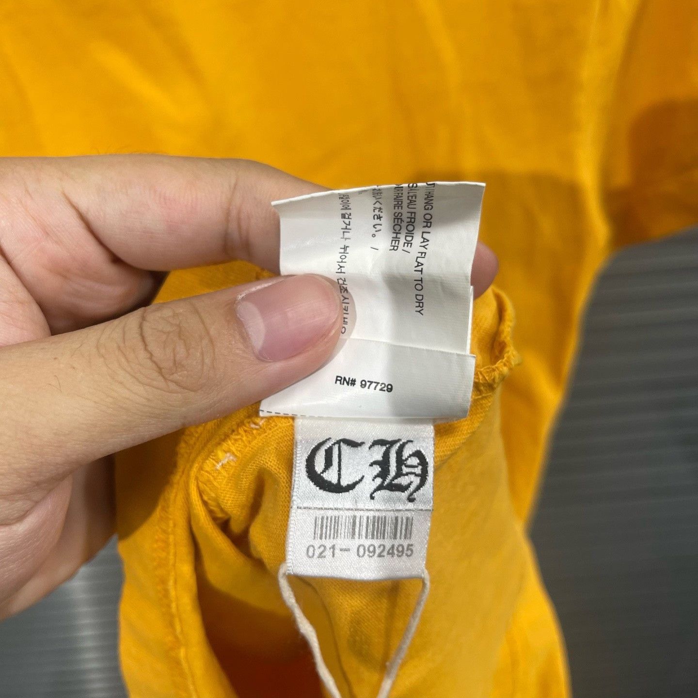 Chrome Hearts Chrome Hearts Yellow Pocket Logo T-Shirt XS Size US XS / EU 42 / 0 - 7 Thumbnail