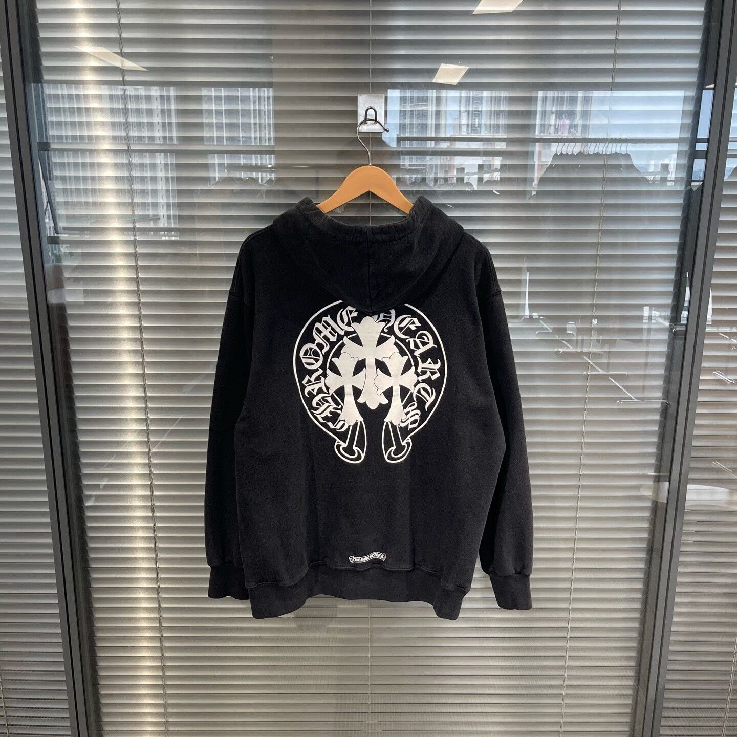 Chrome Hearts Chrome Hearts Horseshoe Cross Zip Hoodie XL Size US XL / EU 56 / 4 - 2 Thumbnail