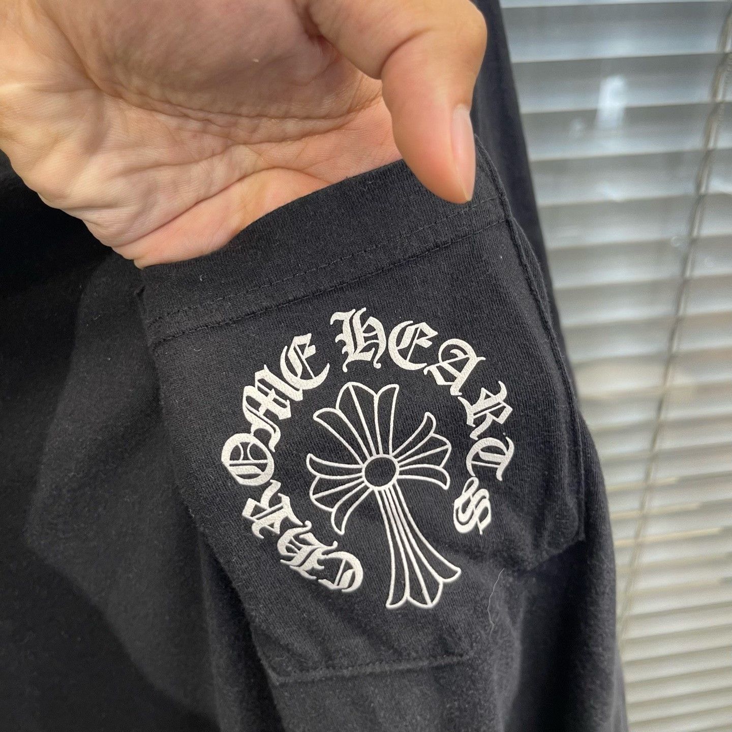 Chrome Hearts Chrome Hearts Shadow Cross Pocket T-Shirt Size M Size US M / EU 48-50 / 2 - 5 Thumbnail