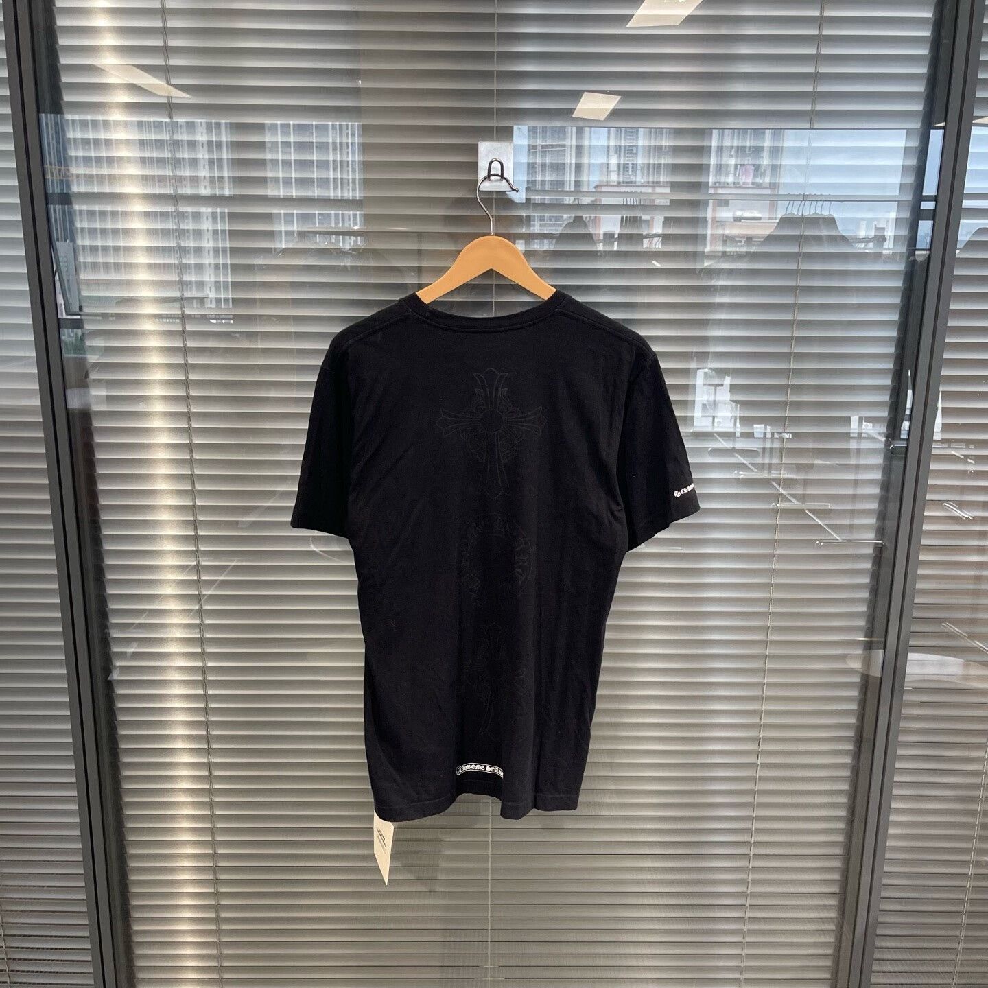 Chrome Hearts Chrome Hearts Shadow Cross Pocket T-Shirt Size M Size US M / EU 48-50 / 2 - 3 Thumbnail