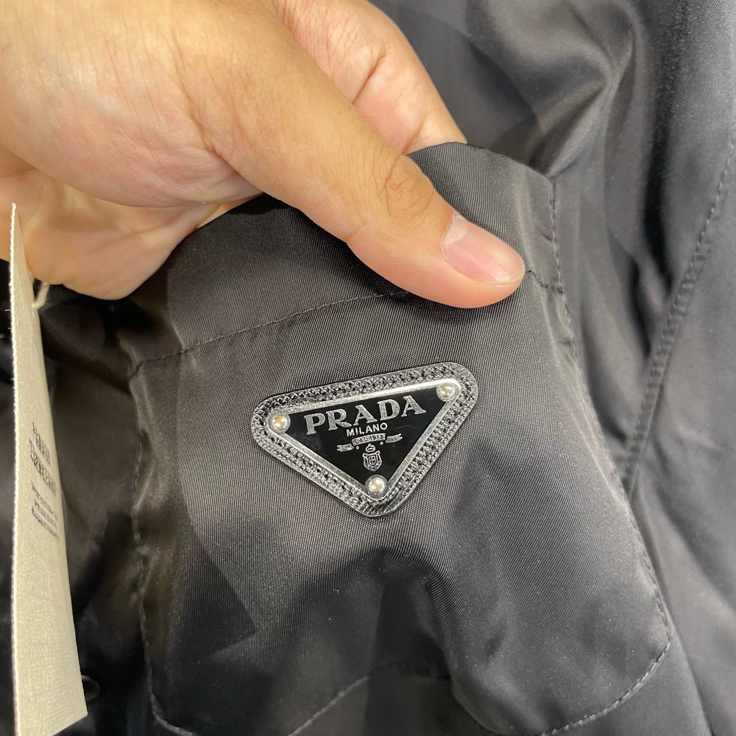 Prada Prada Re-Nylon Triangle Logo Short Sleeve Shirt M Size US M / EU 48-50 / 2 - 5 Thumbnail