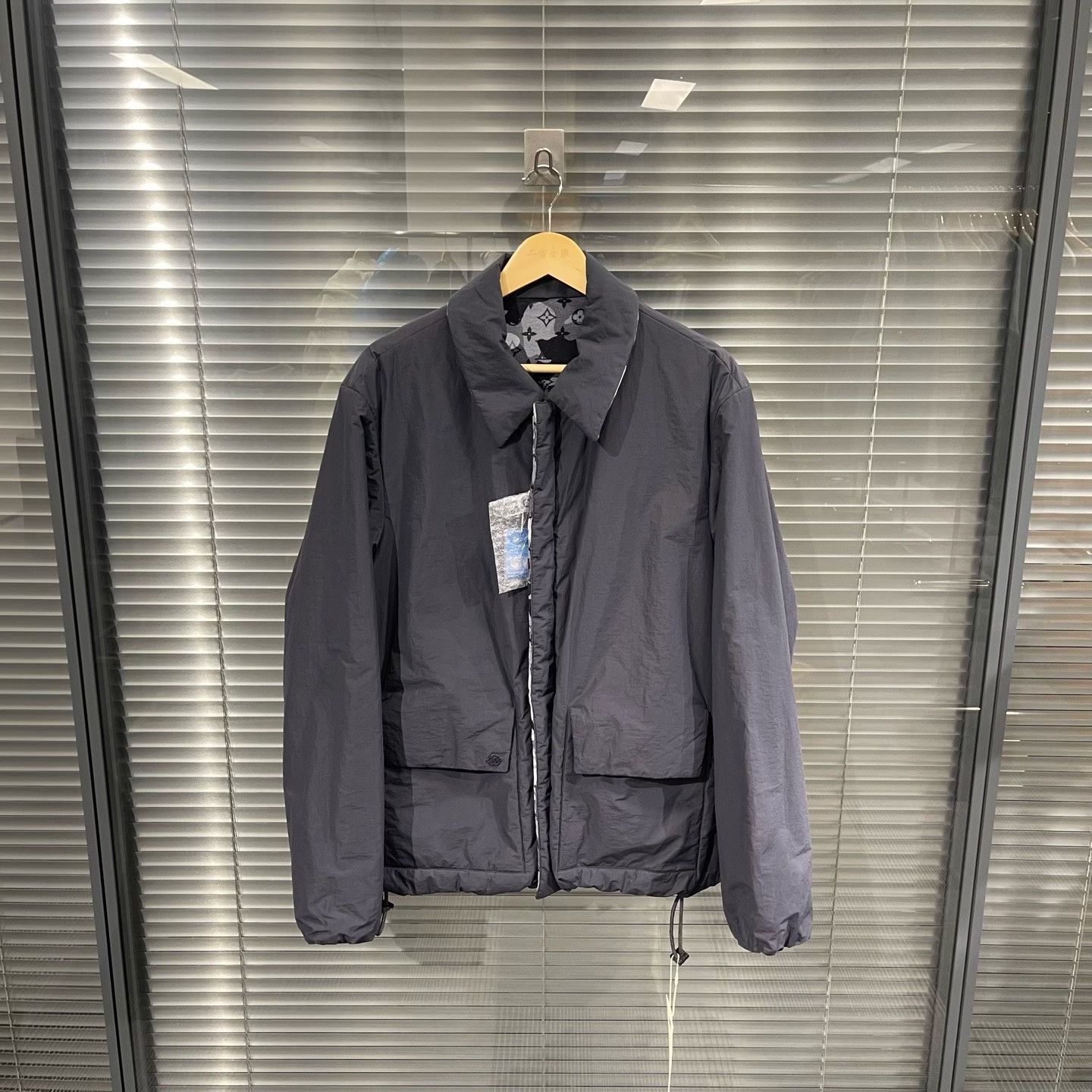 Louis Vuitton Louis Vuitton Camo Monogram Reversible Jacket 52 Size US L / EU 52-54 / 3 - 4 Thumbnail