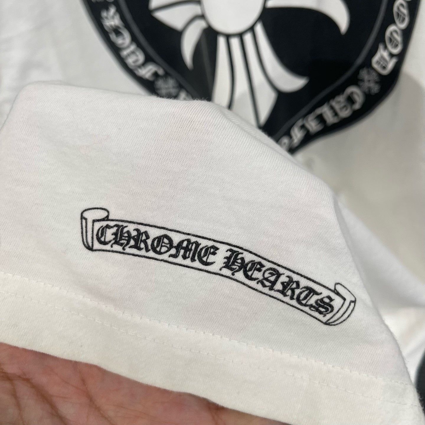Chrome Hearts Chrome Hearts Cross Circle Long Sleeve T-Shirt L Size US L / EU 52-54 / 3 - 8 Thumbnail