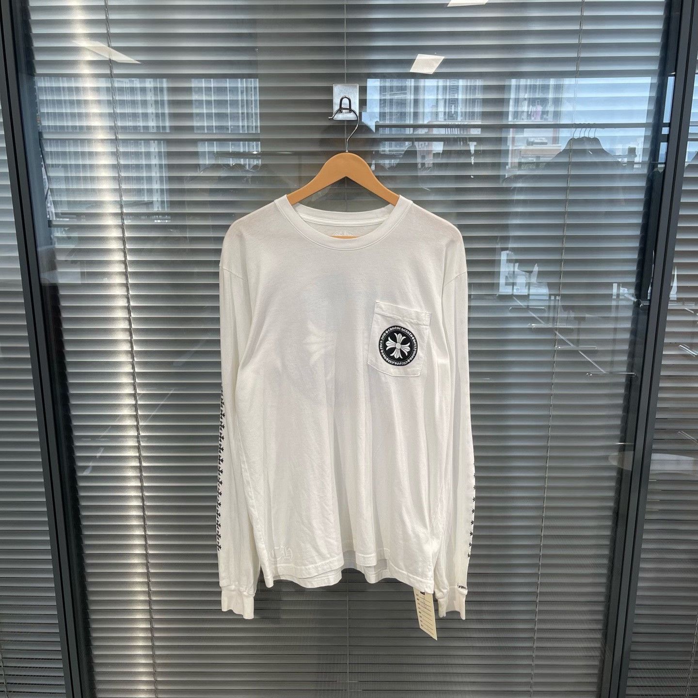 Chrome Hearts Chrome Hearts Cross Circle Long Sleeve T-Shirt L Size US L / EU 52-54 / 3 - 3 Thumbnail
