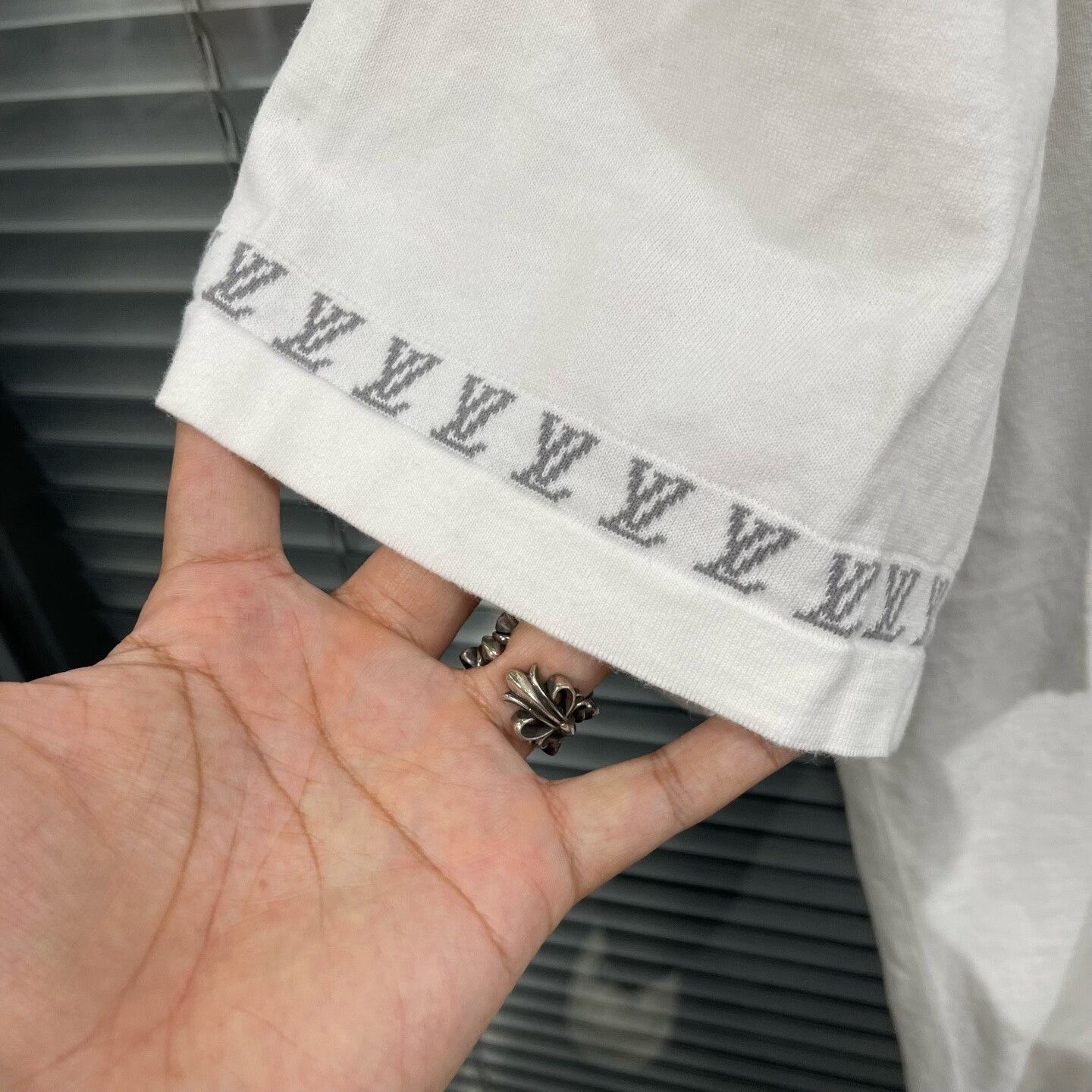 Louis Vuitton Louis Vuitton Marque Déposée Embroidery T-Shirt 4L Size US XXL / EU 58 / 5 - 5 Thumbnail