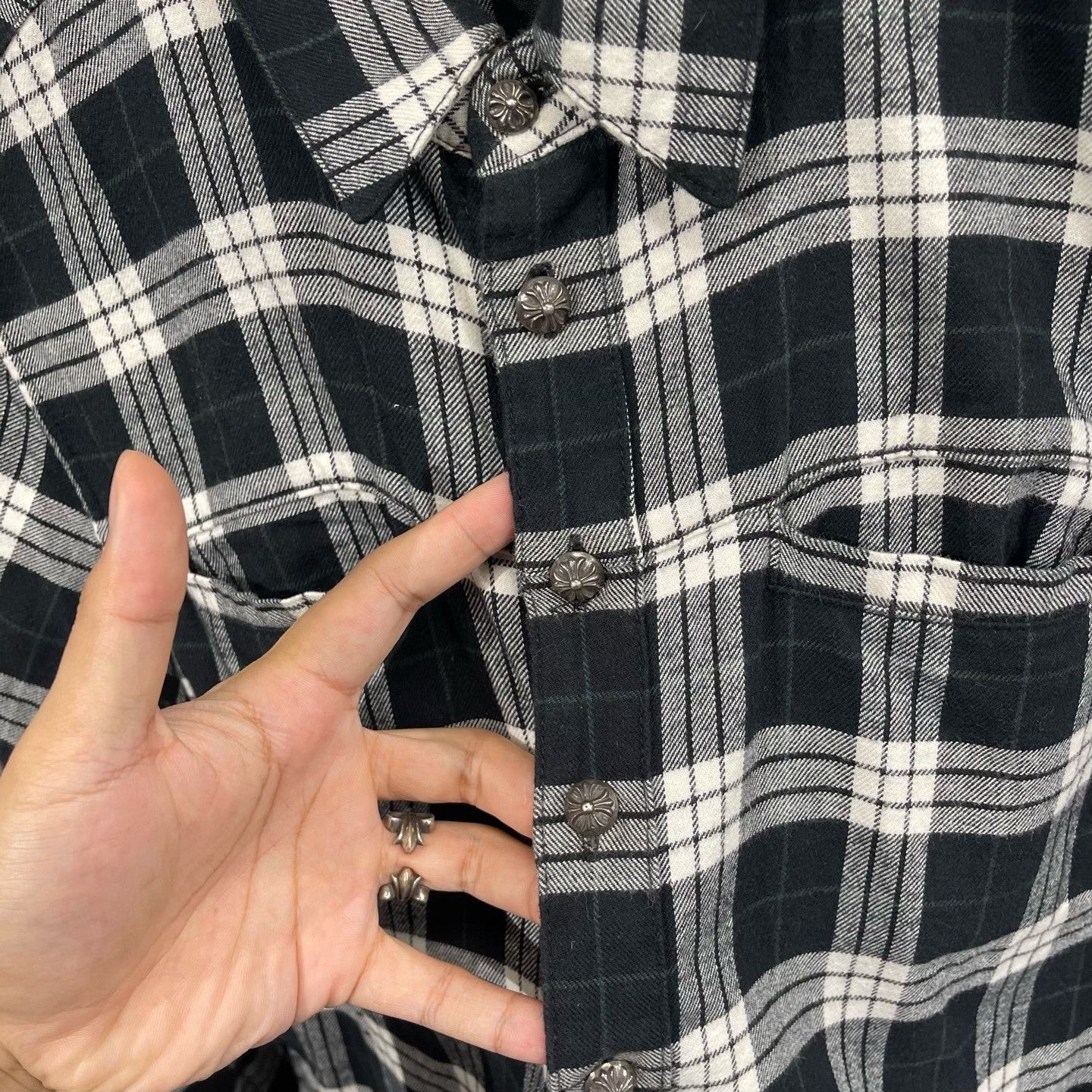 Chrome Hearts Chrome Hearts Cross Patch Plaid Flannel Shirt M Size US M / EU 48-50 / 2 - 5 Thumbnail