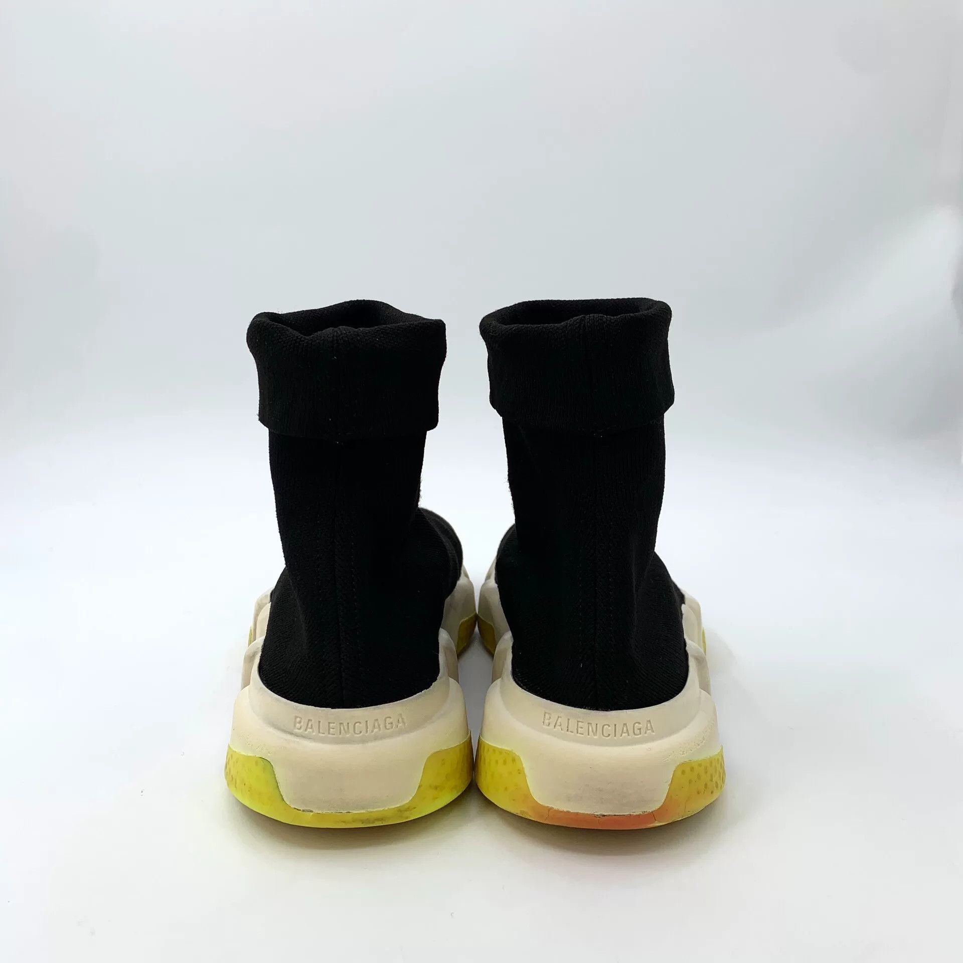 Balenciaga Balenciaga Logo Knit Speed Trainer Size 40 Size US 7 / EU 40 - 6 Thumbnail