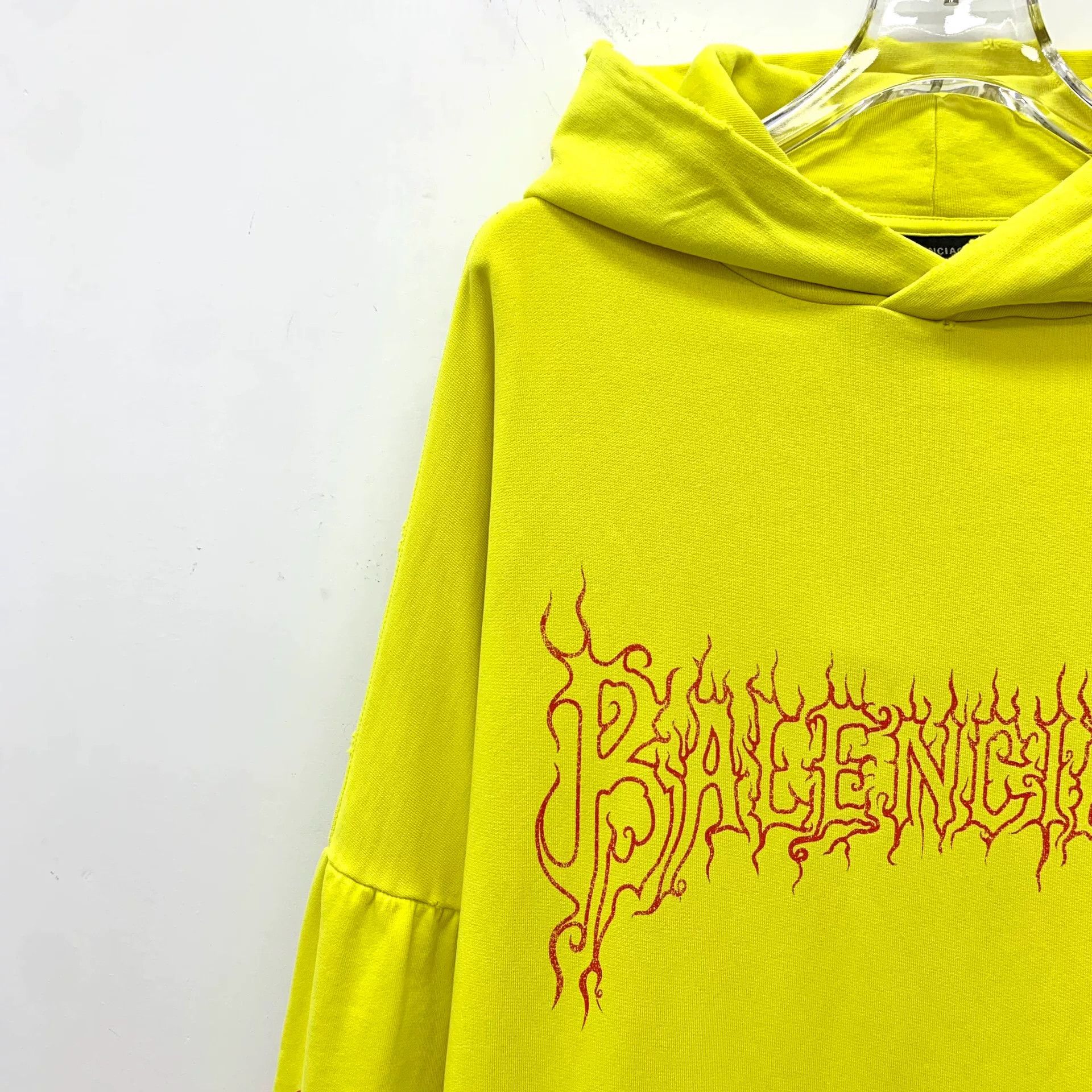 Balenciaga Balenciaga Flame Print Hoodie Size M Size US M / EU 48-50 / 2 - 4 Thumbnail