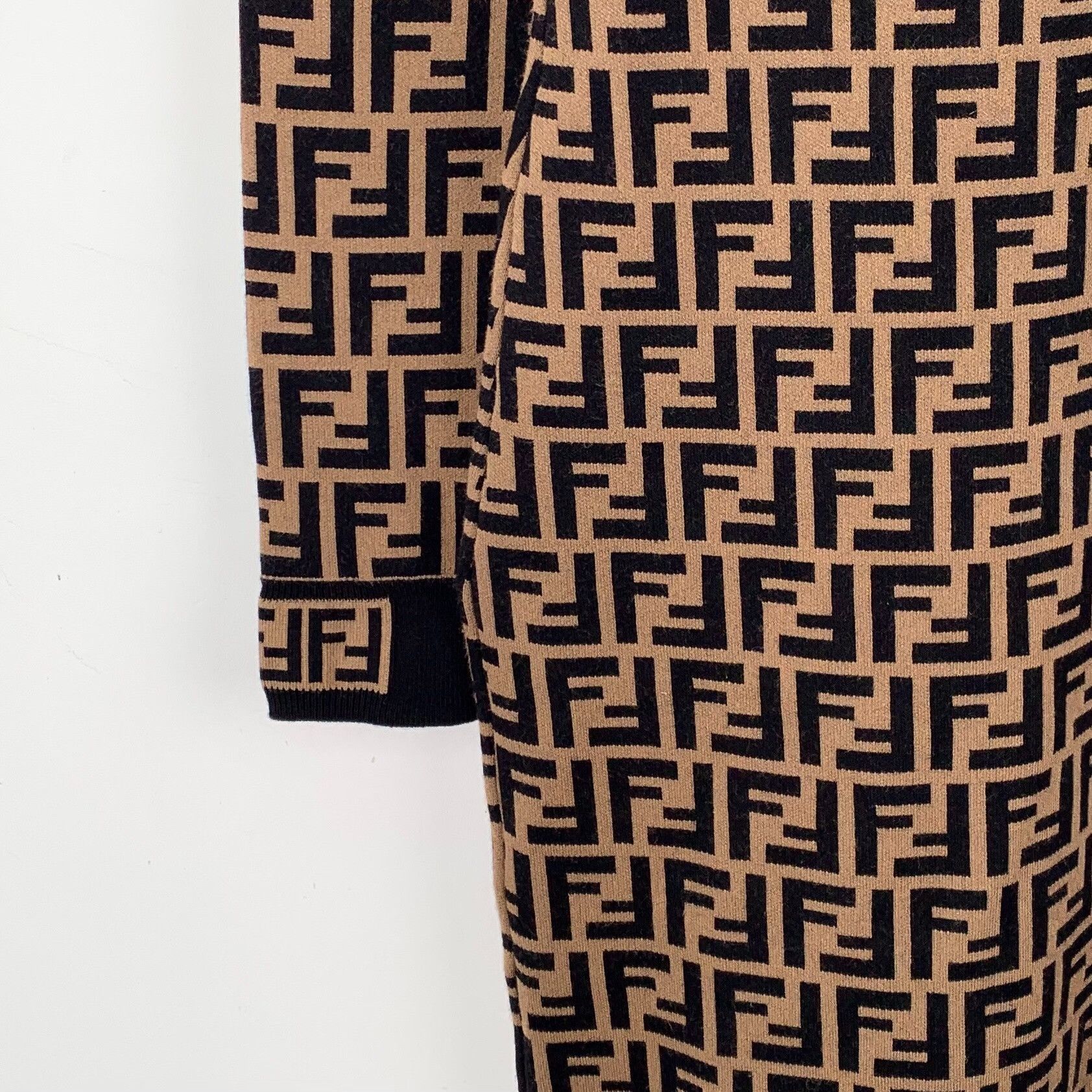Fendi Fendi Monogram Knit Midi Dress IT 38 Size XS / US 0-2 / IT 36-38 - 5 Thumbnail
