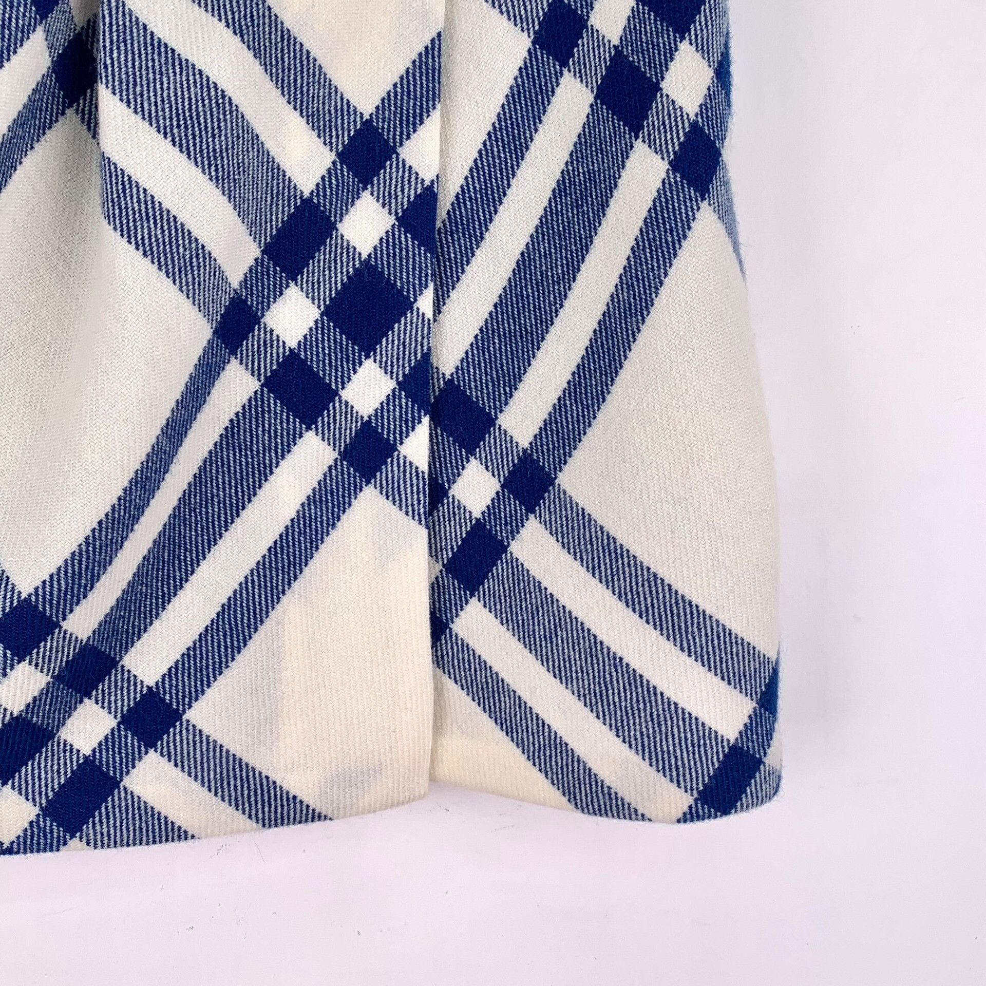 Burberry Burberry Blue Check Wool Mini Skirt IT 42 Size 28" / US 6 / IT 42 - 5 Thumbnail