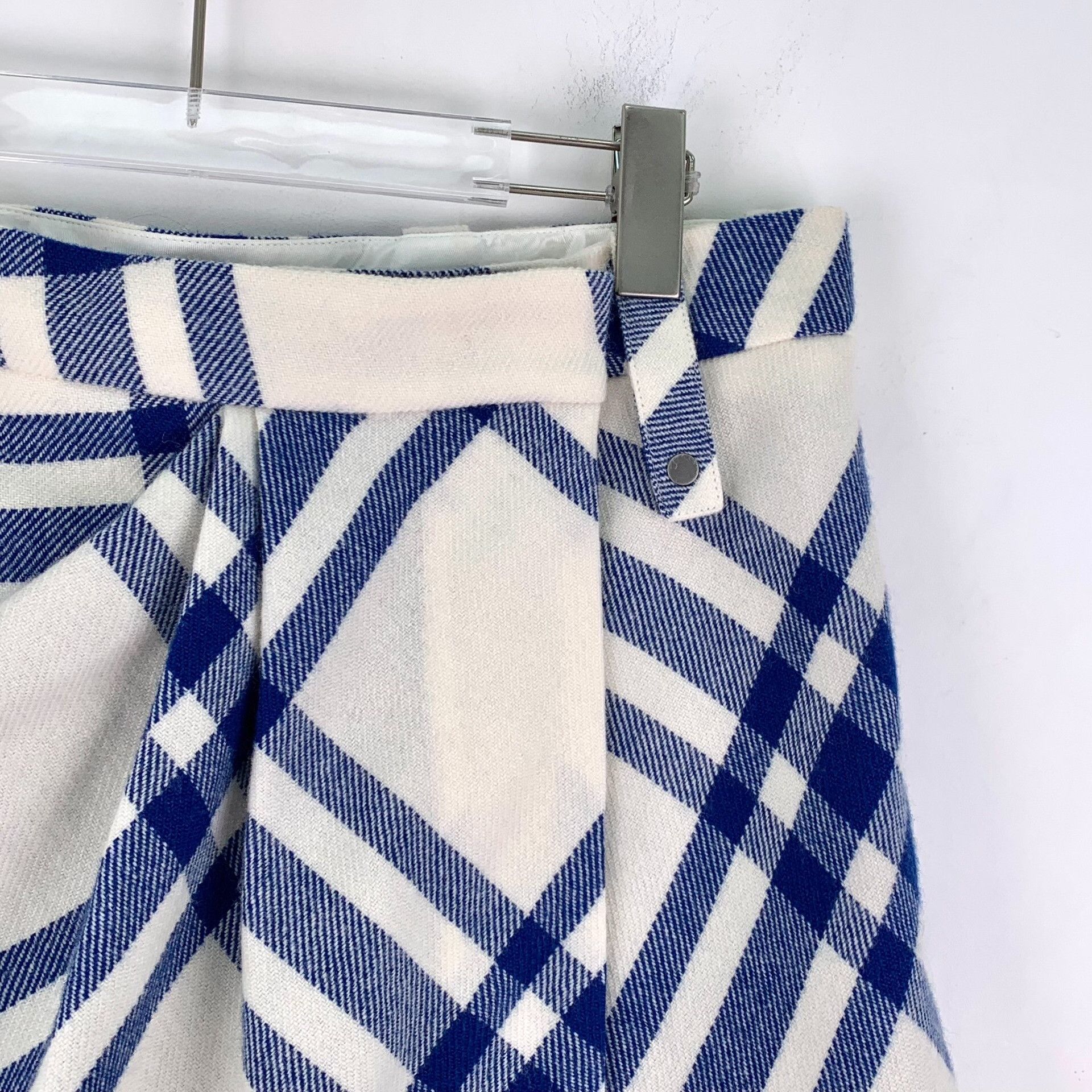Burberry Burberry Blue Check Wool Mini Skirt IT 42 Size 28" / US 6 / IT 42 - 4 Thumbnail