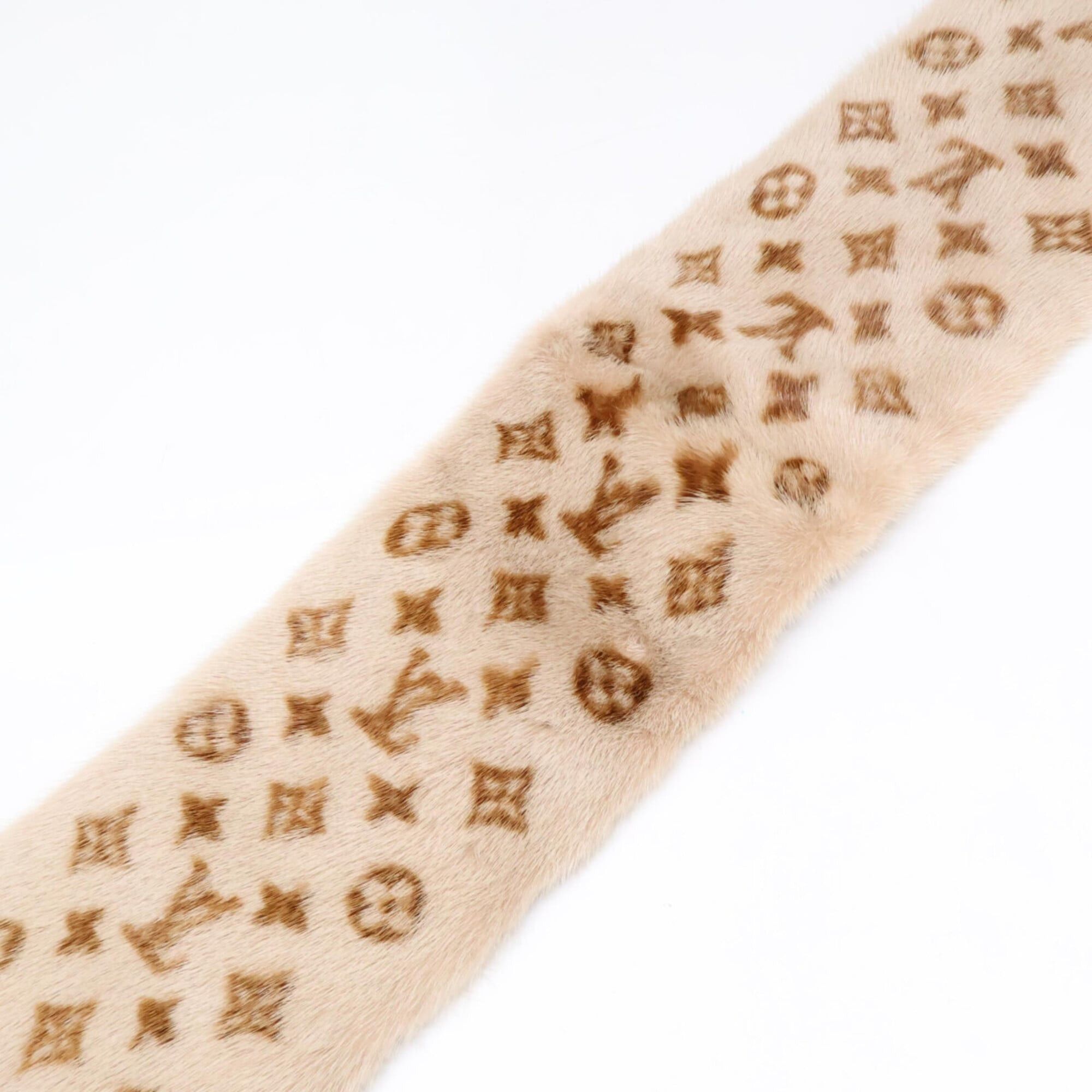 Louis Vuitton LOUIS VUITTON M75761 Echarpe Monogram Mink Tippet Scarf (Beige) - Women's Size ONE SIZE - 3 Thumbnail