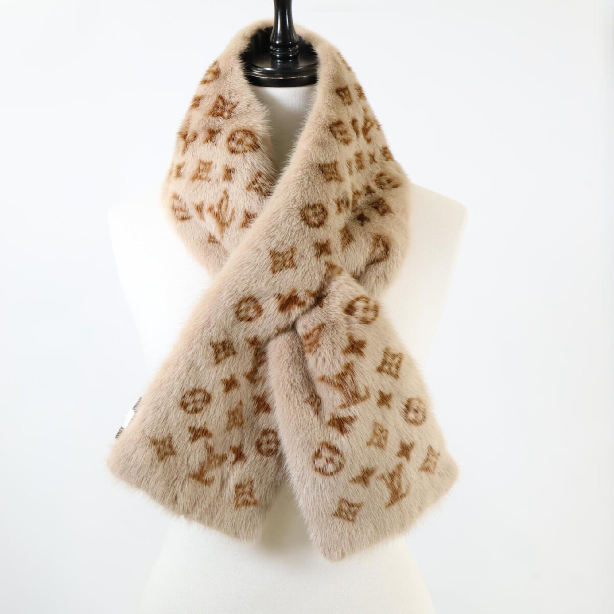 Louis Vuitton LOUIS VUITTON M75761 Echarpe Monogram Mink Tippet Scarf (Beige) - Women's Size ONE SIZE - 11 Thumbnail