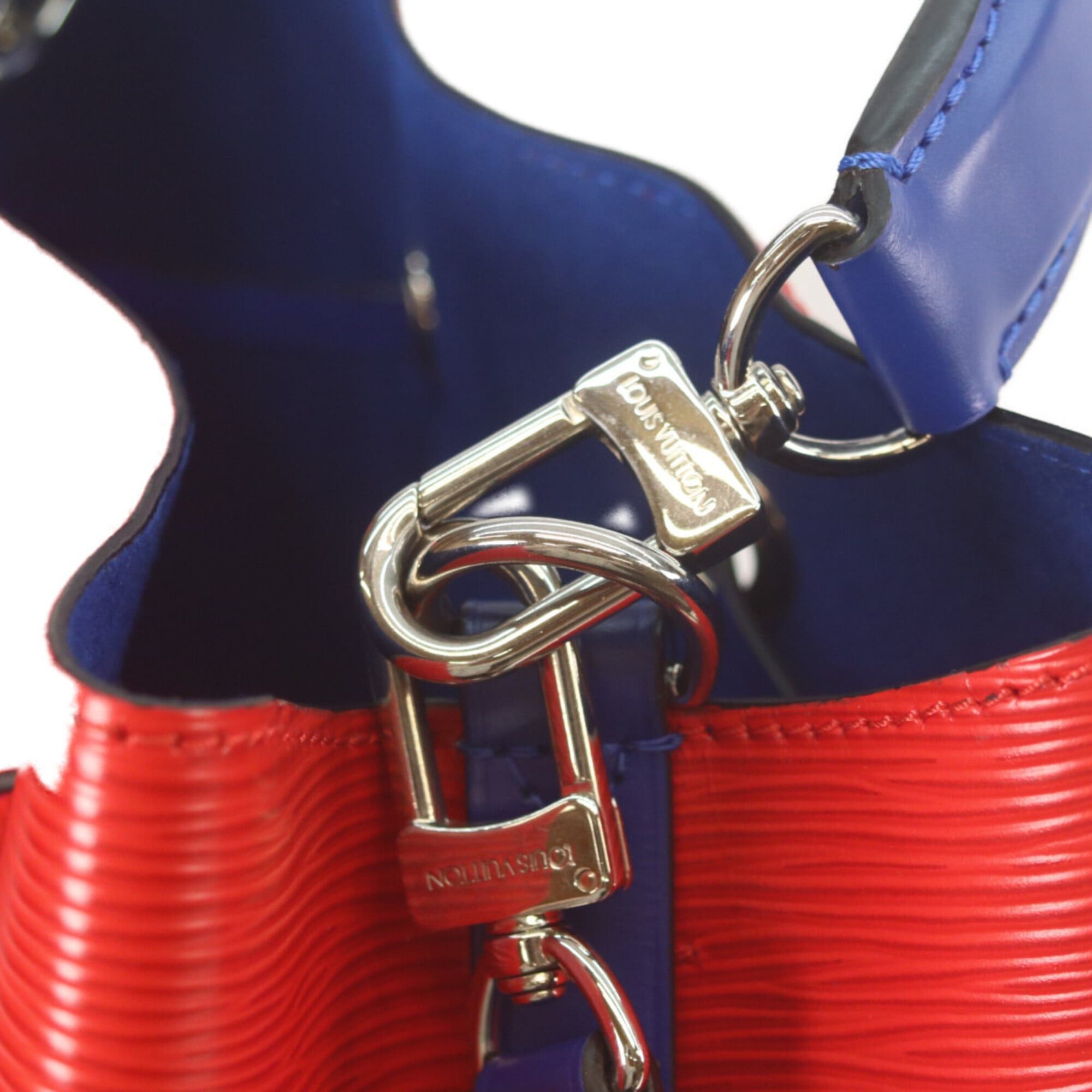 Louis Vuitton LOUIS VUITTON M54365 Epi Coquelicot Blue NeoNoe Shoulder Bag Red Women's Size ONE SIZE - 6 Thumbnail